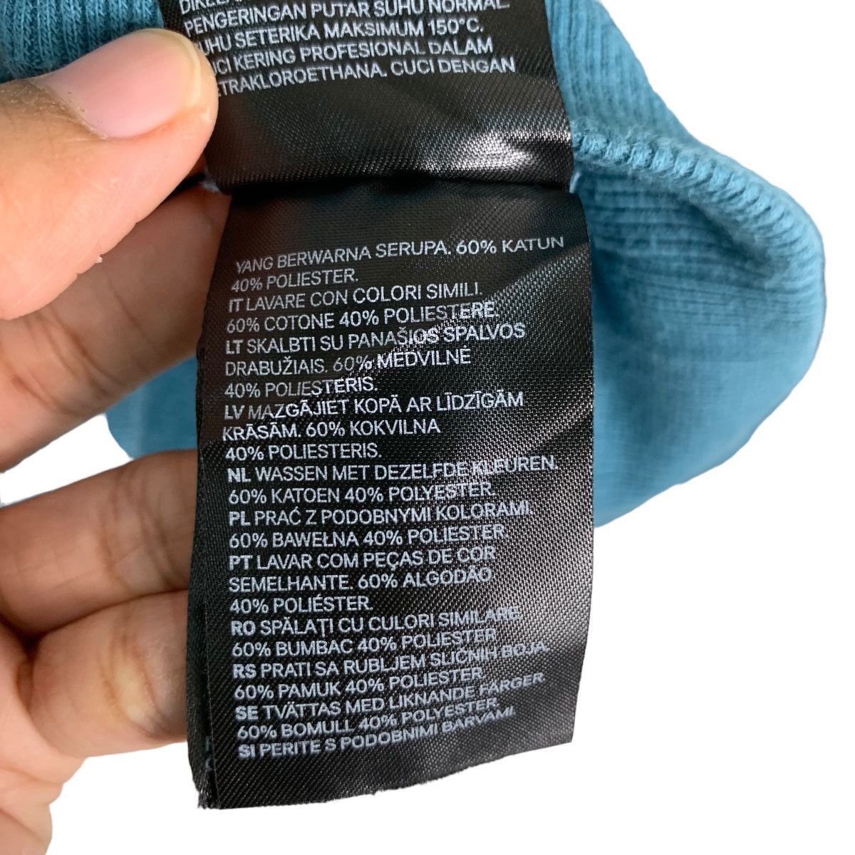 H&M H&M Essentials Relaxed Fit Hoodies Turquoise #0775-C35 Size US S / EU 44-46 / 1 - 16 Thumbnail