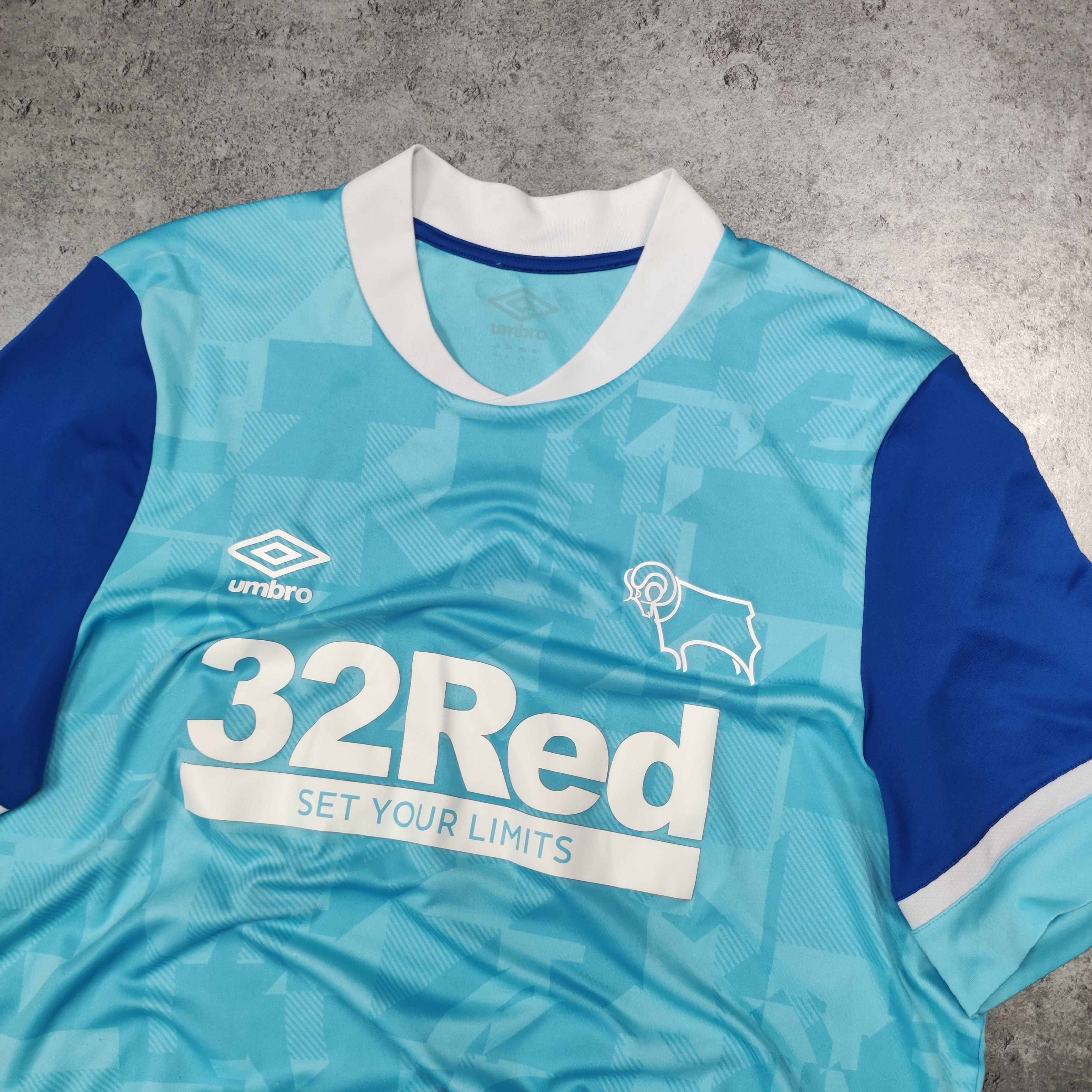 Other RARE Derby County FC Away 2021/22 Football Soccer Jersey Size US XL / EU 56 / 4 - 4 Thumbnail