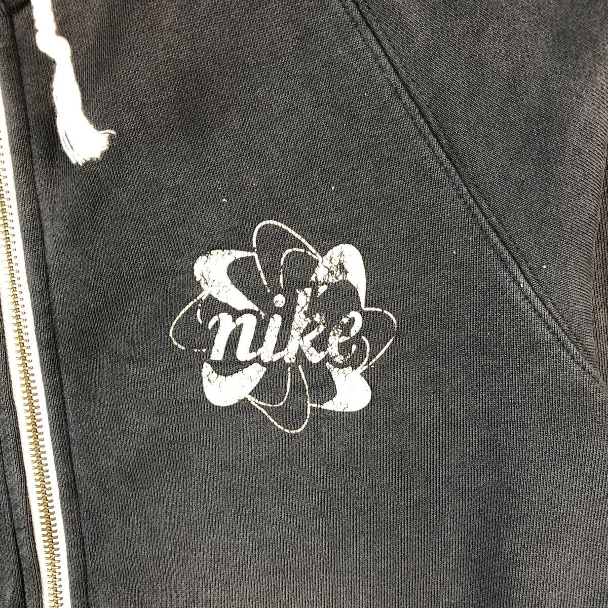 Nike DLL Nike vintage Blue pinwheel sweater Hoodie #A2450 Size US S / EU 44-46 / 1 - 9 Thumbnail