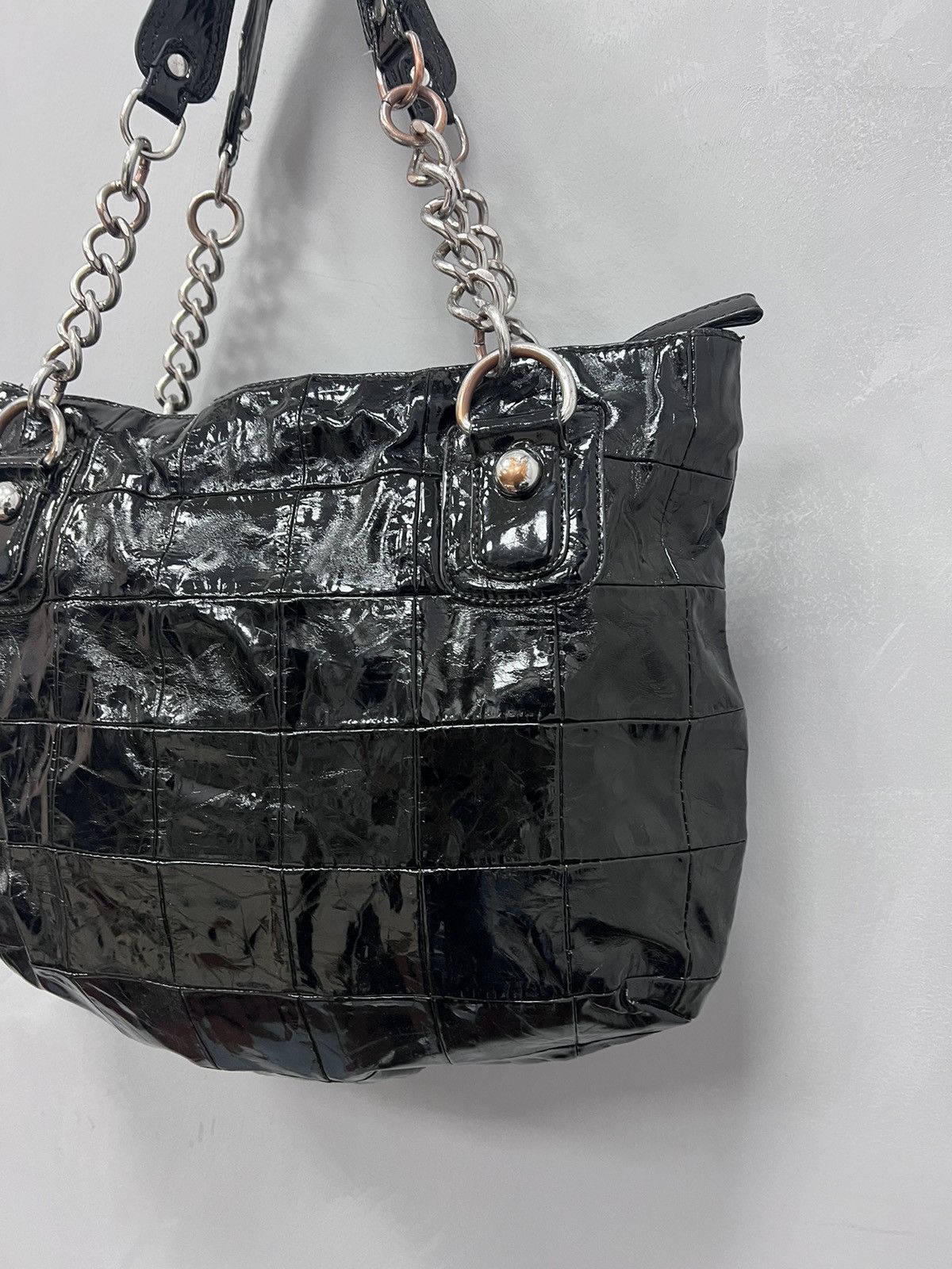 Guess × Vintage Y2K Guess Vintage AVANT GARDE Y2K Hand Shoulder Bag Size ONE SIZE - 11 Thumbnail