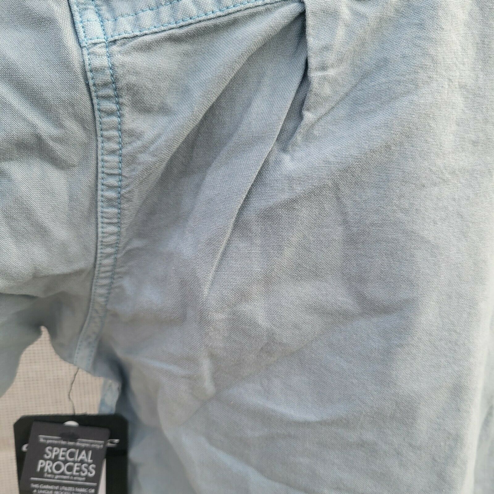 O'Neill Men's O'Neill Button-Up Shirt. Size Medium. Size US M / EU 48-50 / 2 - 8 Thumbnail