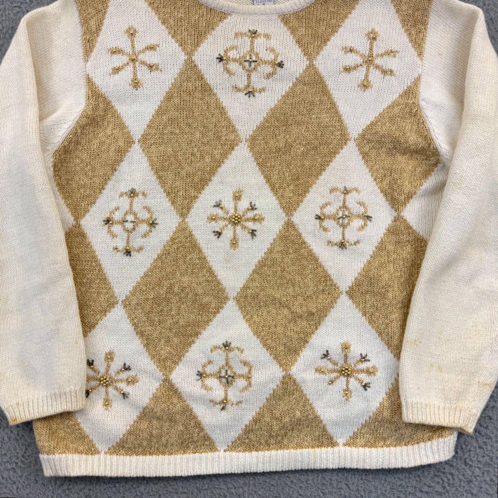Vintage VINTAGE Dressbarn Sweater Womens Medium Ivory Argyle Pullover Asymmetrical Sleeve Jewel Beaded Logo 90s Christmas Classic Holiday Retro Size M / US 6-8 / IT 42-44 - 2 Thumbnail