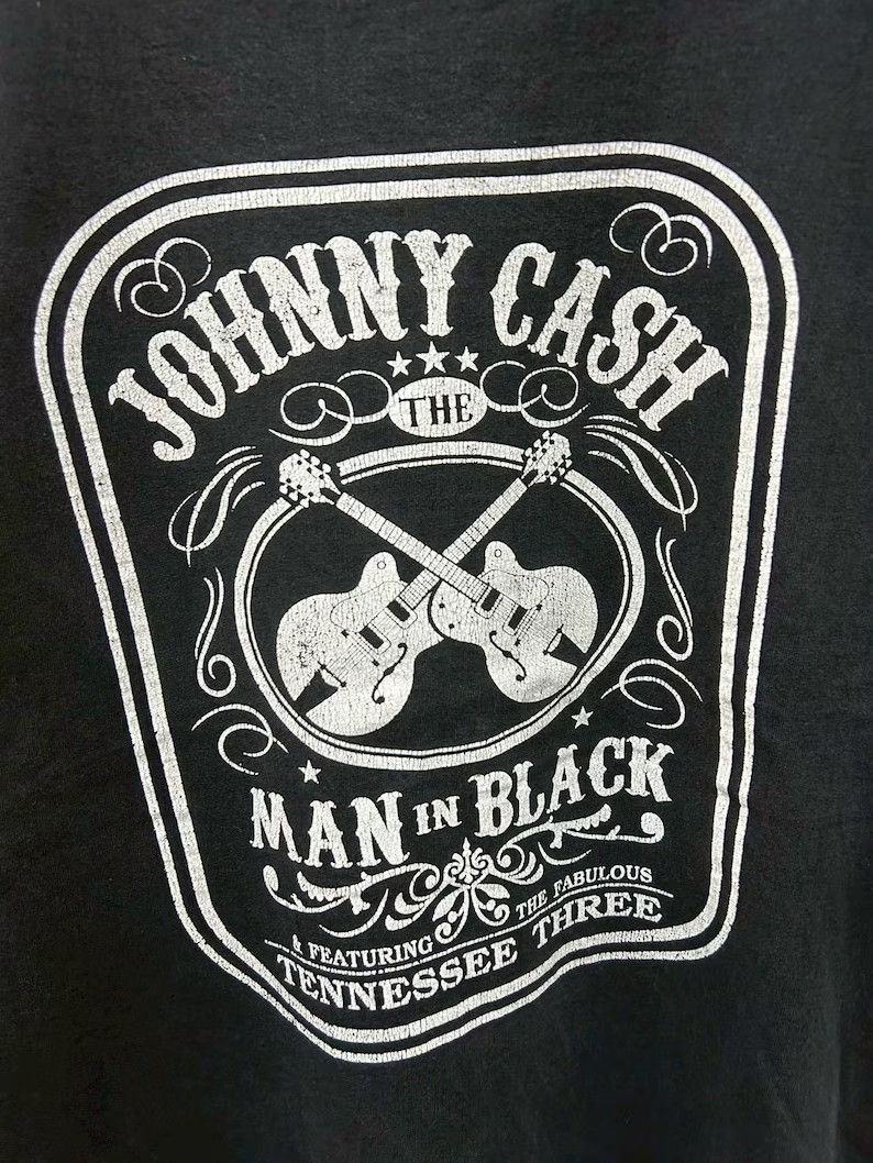 Vintage Vintage 2000s Johnny Cash tshirt size L Size US L / EU 52-54 / 3 - 3 Thumbnail
