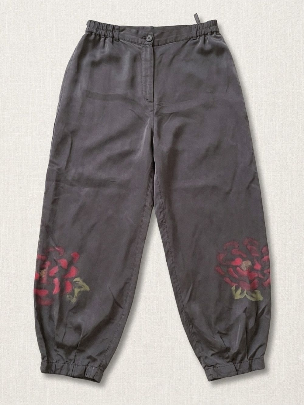 Vintage Gray Silk Balloon Capri Pants w/ Flowers - Small 🎈 Size 28" / US 6 / IT 42 - 9 Thumbnail