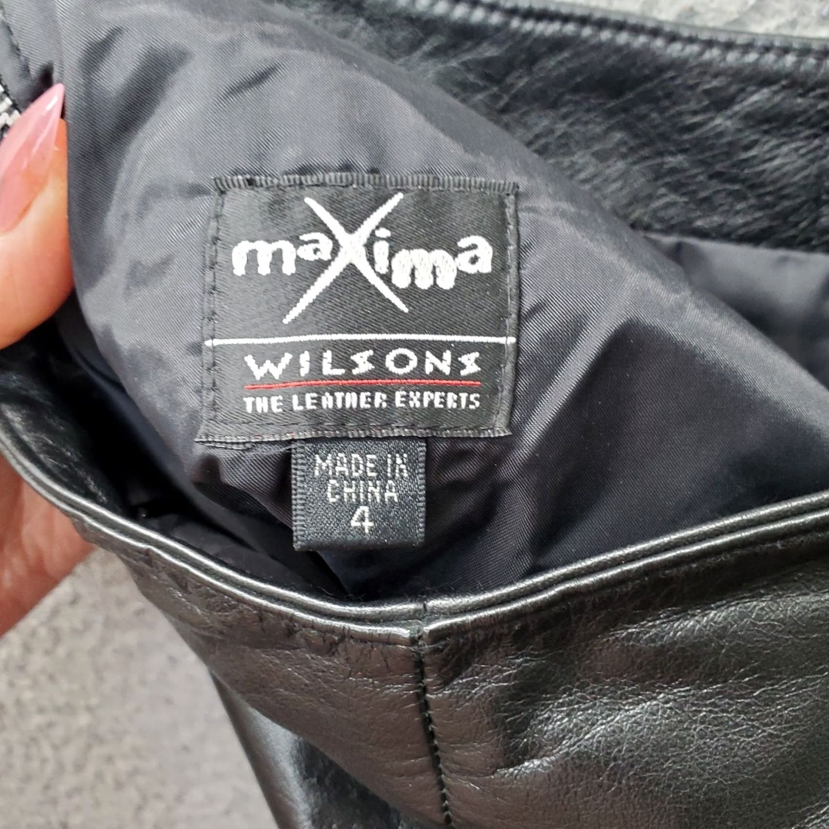 Vintage Maxima Womens Pencil Skirt 4 Black Leather Zipper Back Vent 90s Y2K Vintage? Size 27" / US 4 / IT 40 - 6 Thumbnail