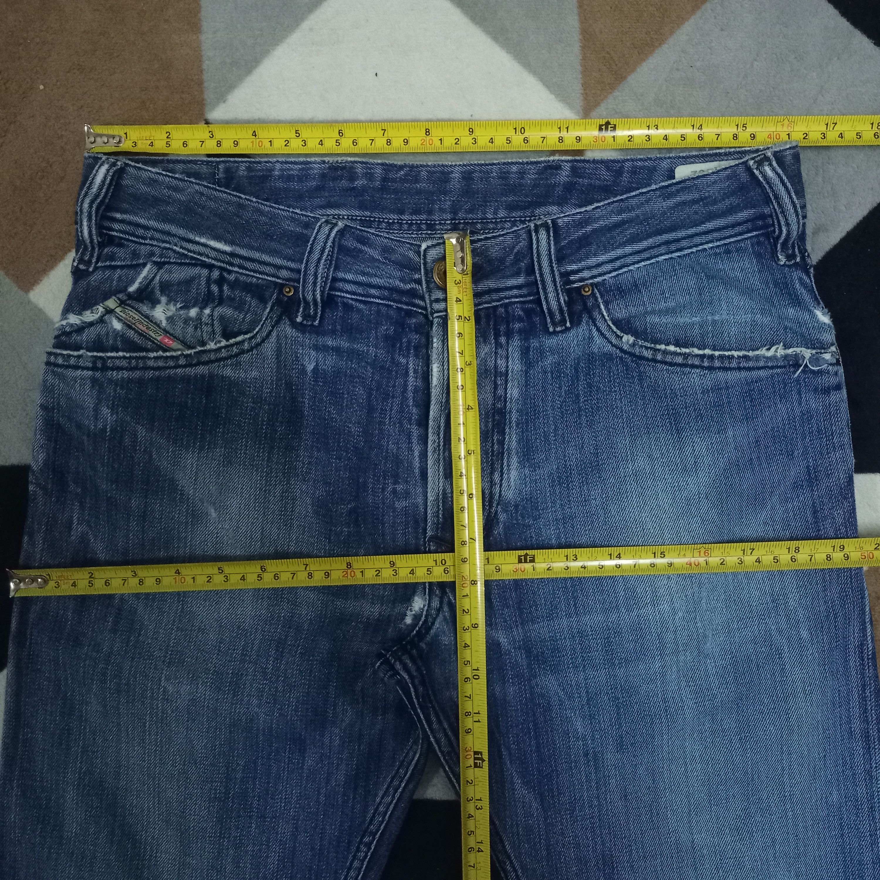 Diesel Vintage Diesel 7 Pockets Blue Wash Distressed Jeans Size US 32 / EU 48 - 7 Thumbnail