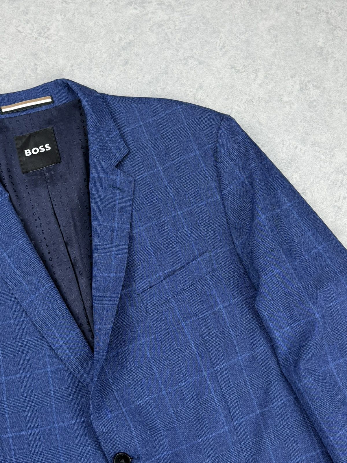 Hugo Boss Hugo Boss Blazer 44R 54 Blue Check Wool Men’s Size 44R - 8 Thumbnail