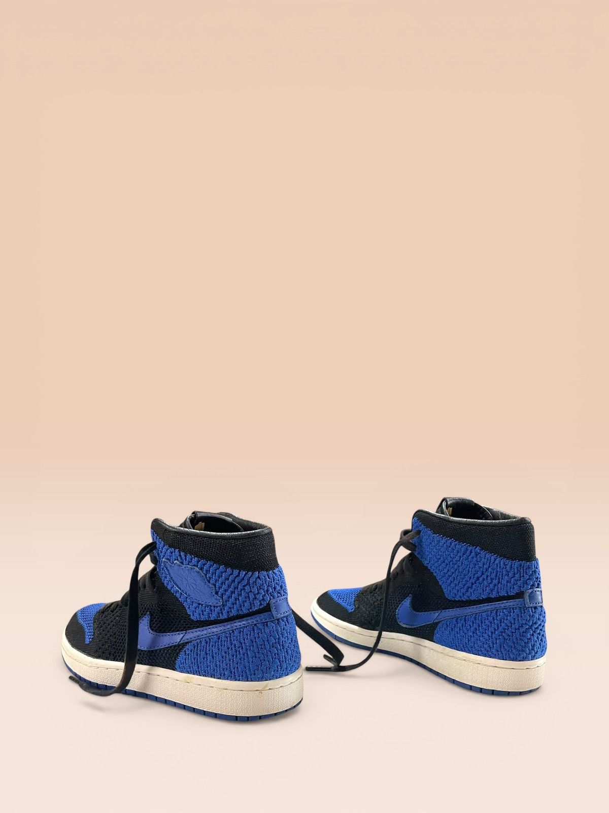 Jordan Brand Air Jordan 1 Retro High OG Flyknit GS "Royal" Size US 6 / EU 39 - 7 Thumbnail