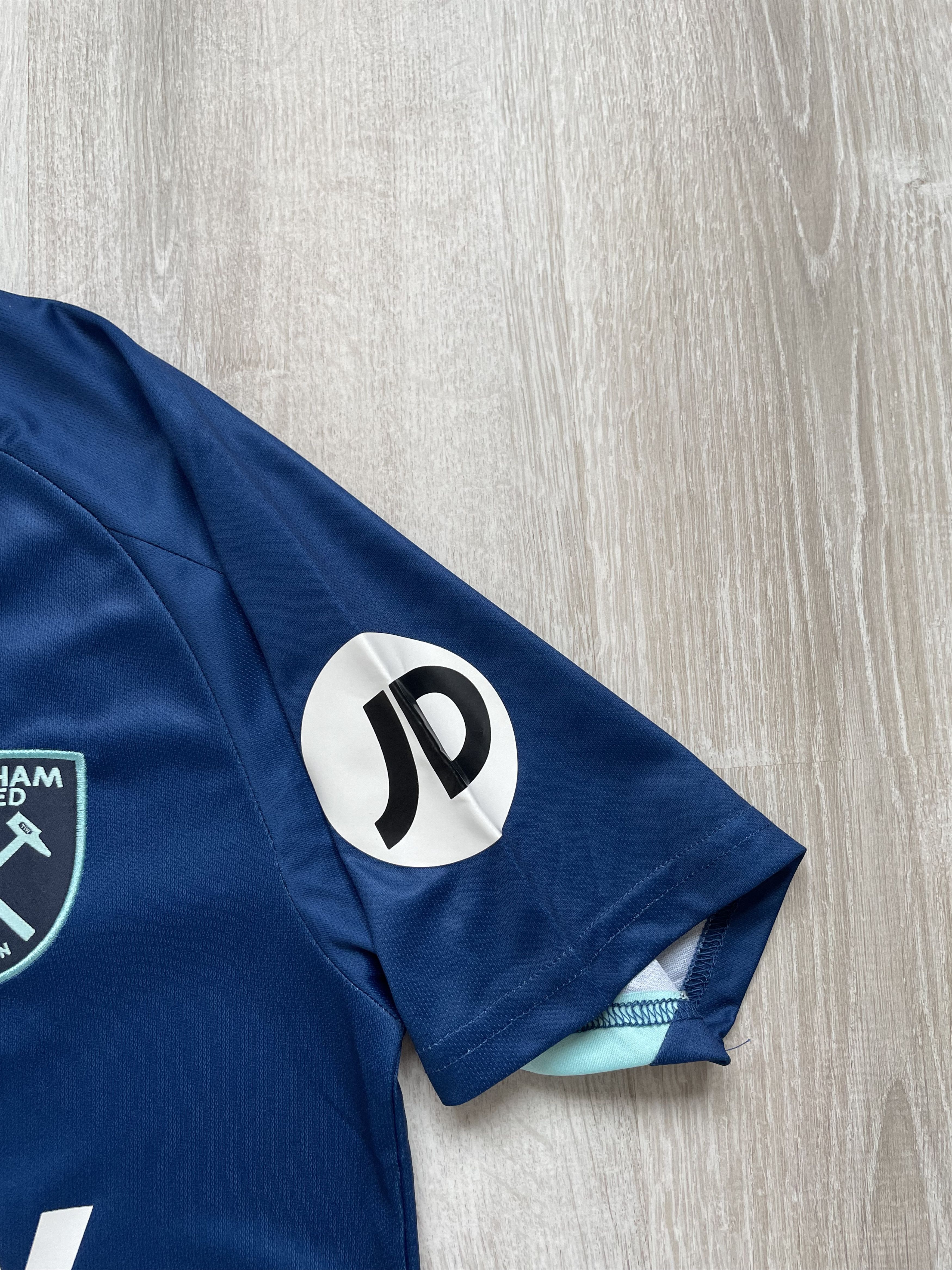 Other × Umbro West Ham United Umbro Third Shirt 2023-24 Football Kudos Size US S / EU 44-46 / 1 - 7 Thumbnail