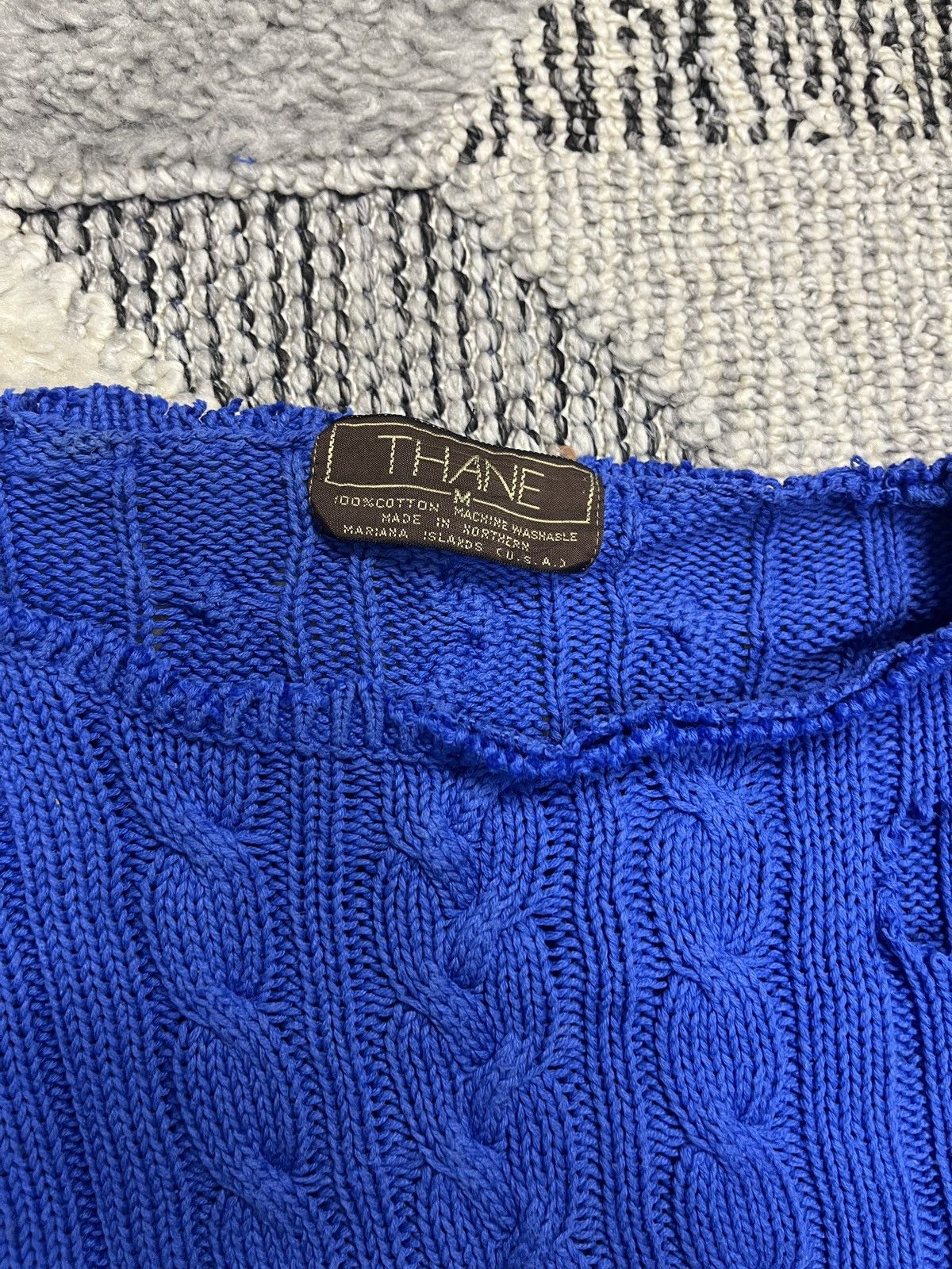 Japanese Brand × Vintage Vintage USA Sweater Faded Distressed With Holes Size US M / EU 48-50 / 2 - 3 Thumbnail