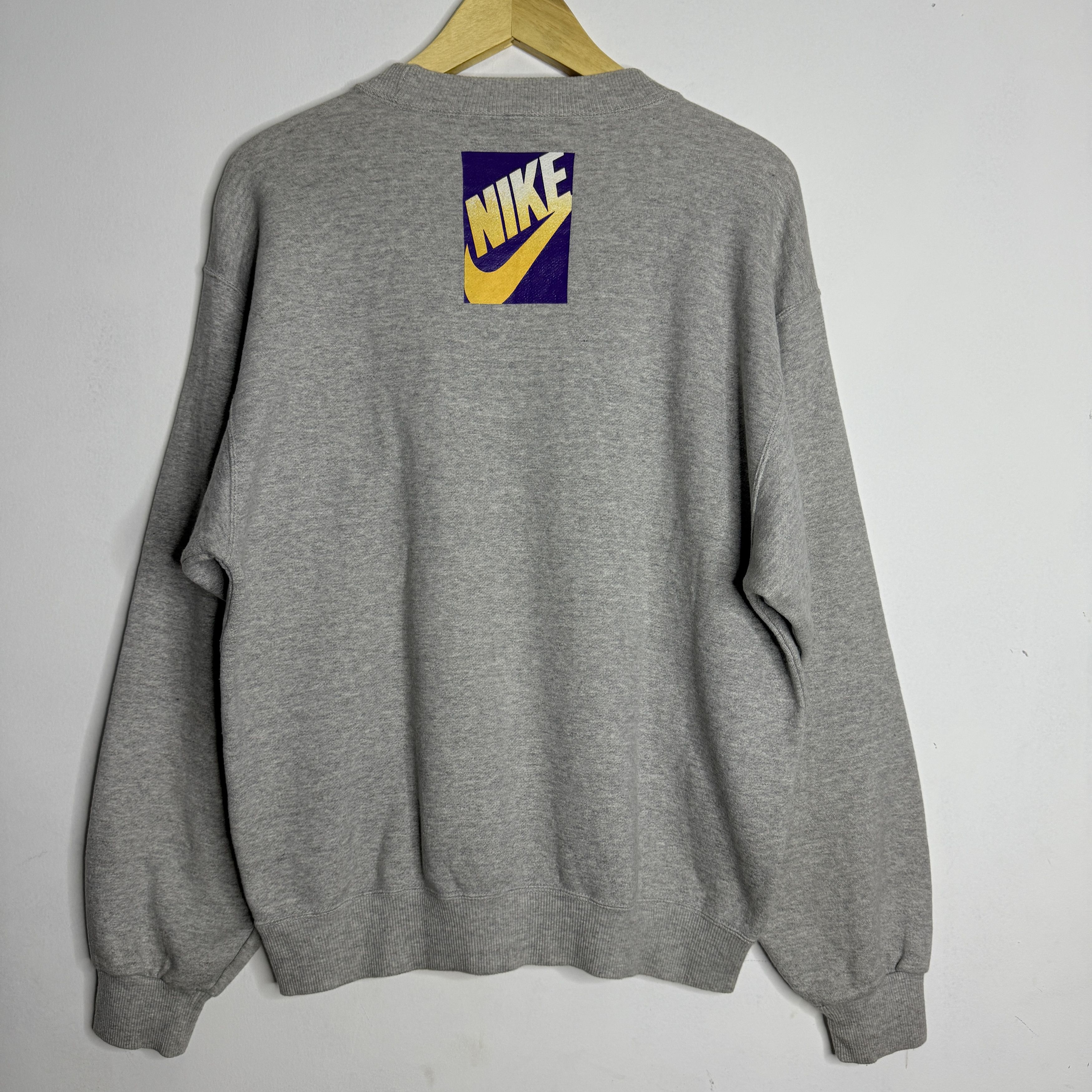 Nike Vintage 80s Nike Michael Jordan sweatshirt Size US L / EU 52-54 / 3 - 2 Thumbnail