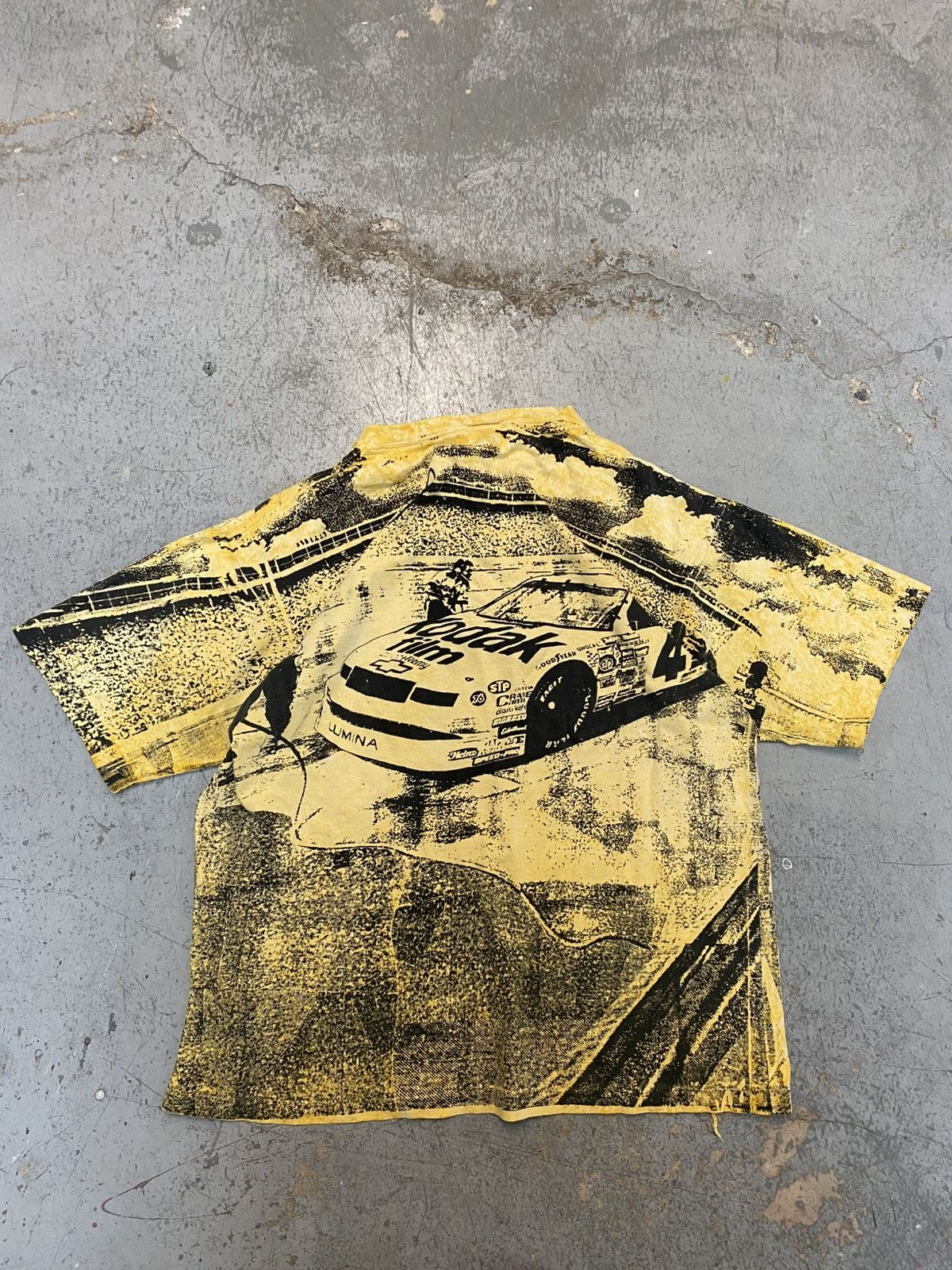 NASCAR Vintage 1990’s Signed Nascar AOP Tee Size US L / EU 52-54 / 3 - 3 Thumbnail