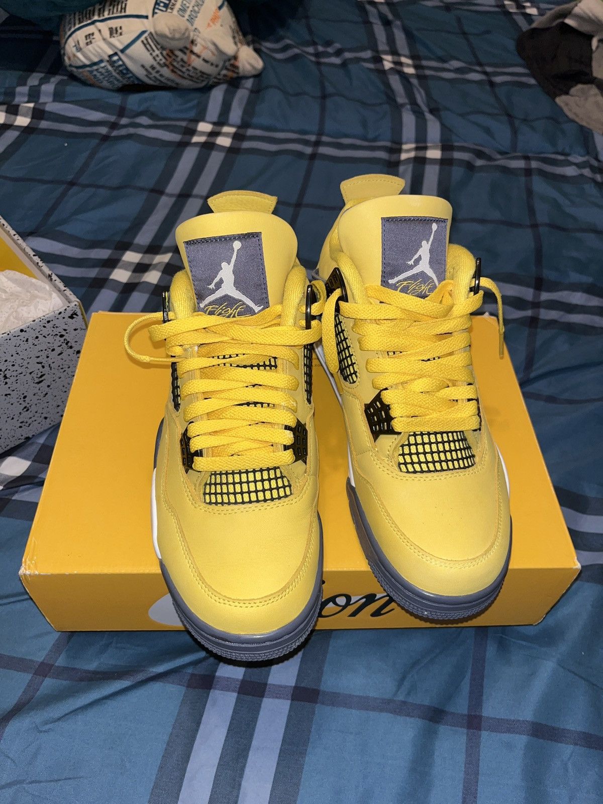 Jordan Brand Jordan 4 Lightning 2021 Size US 8 / EU 41 - 5 Thumbnail