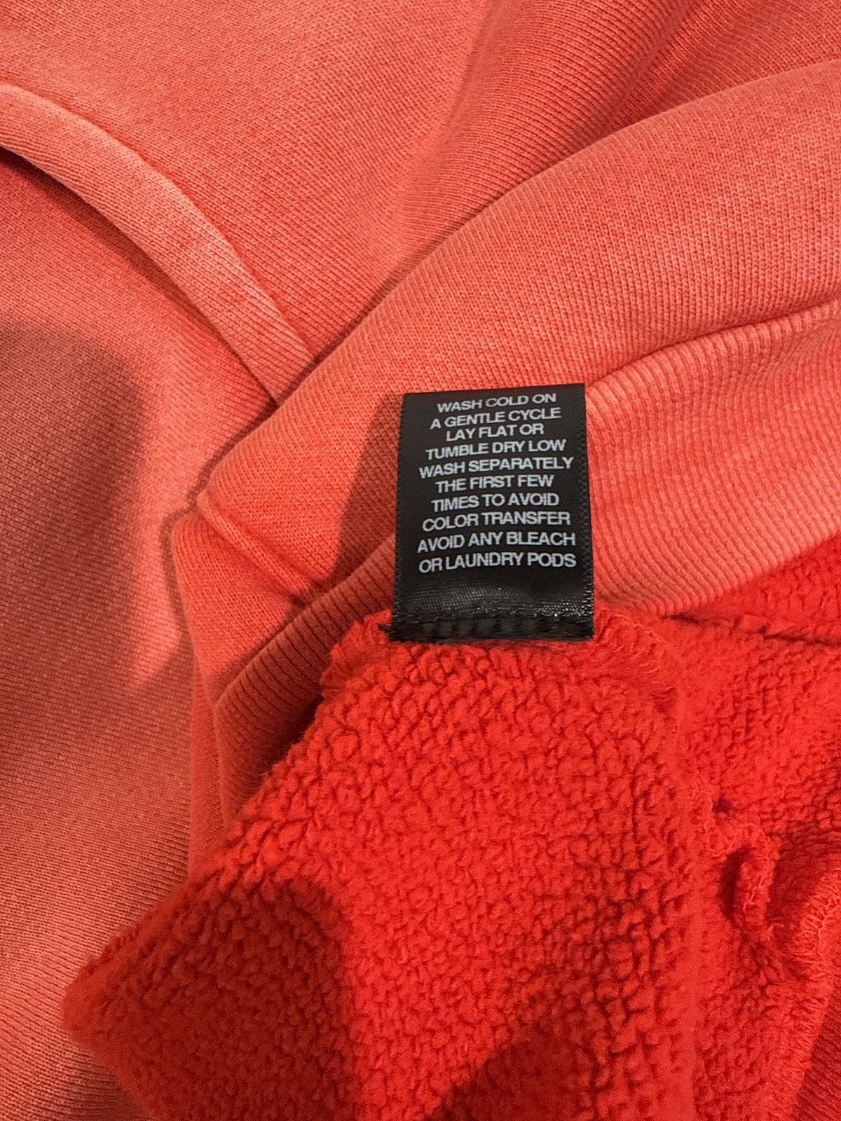 The GV Gallery The GVGallery Raspberry Hills Red Hoodie Size US XXL / EU 58 / 5 - 5 Thumbnail