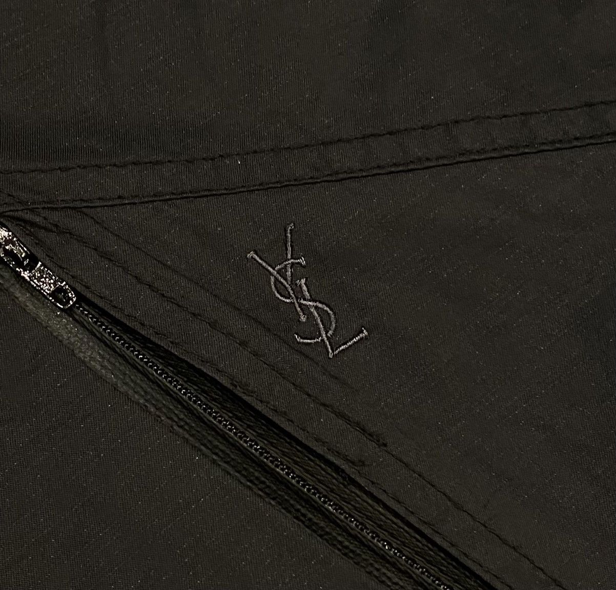 Yves Saint Laurent Yves Saint Laurent Nylon Metal Parka x Luxury x Vintage Size US L / EU 52-54 / 3 - 3 Thumbnail