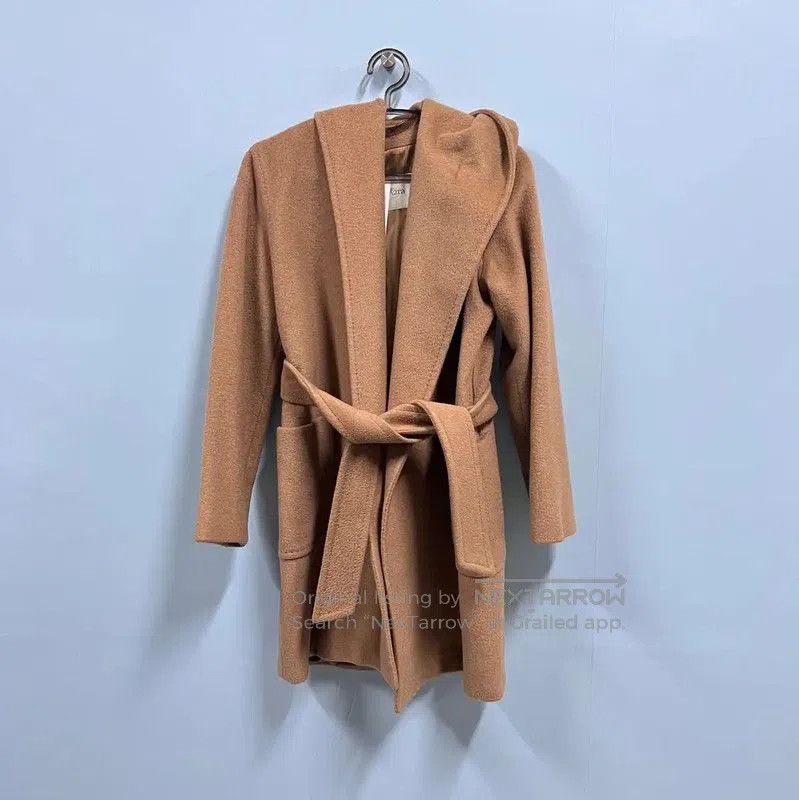 Max Mara MaxMara Camel Alpaca Wool Coat for Women . Size M / US 6-8 / IT 42-44 - 1 Thumbnail
