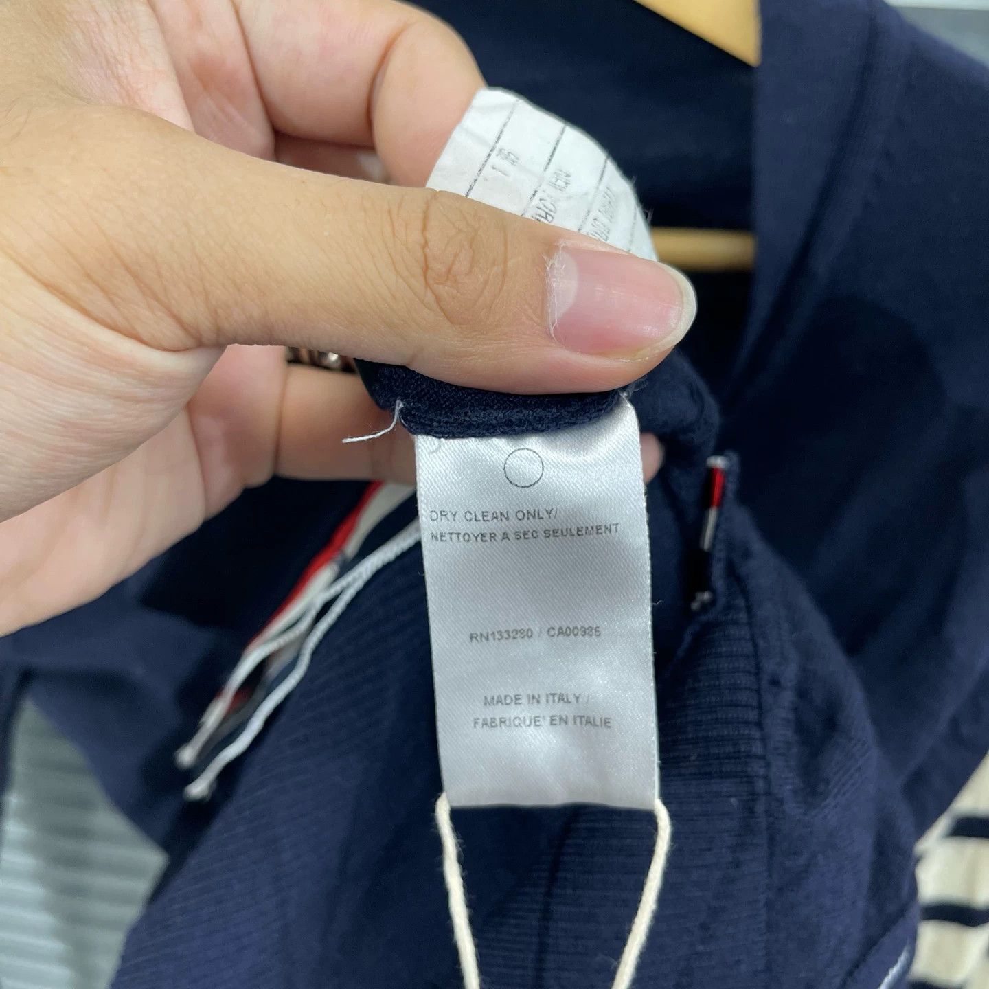 Thom Browne Thom Browne 4-Stripe Wool Cardigan Size 1 99 New Size US S / EU 44-46 / 1 - 6 Thumbnail