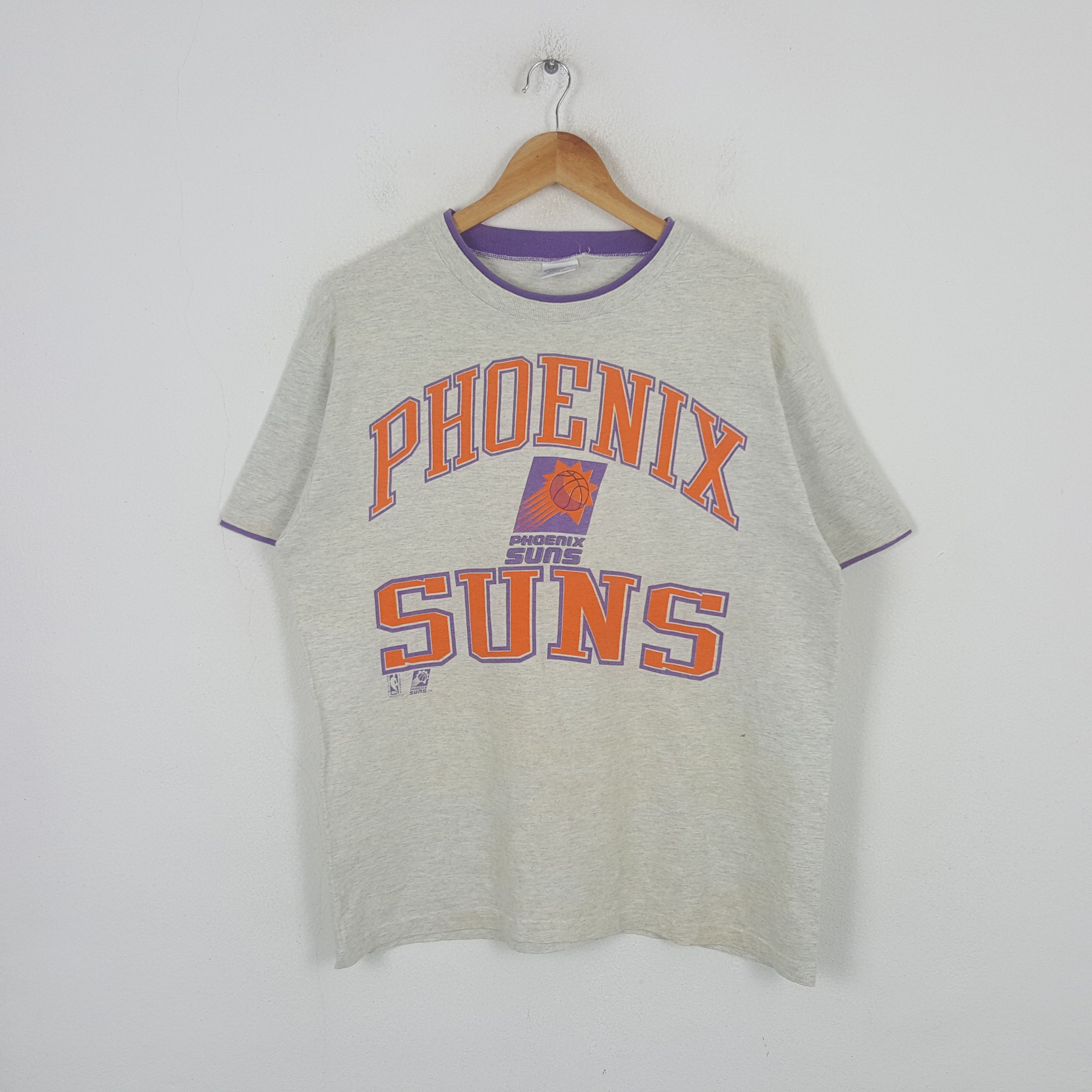 NBA Vintage Phoenix Suns NBA Basketball Team Tshirt RR25 Size US L / EU 52-54 / 3 - 1 Thumbnail