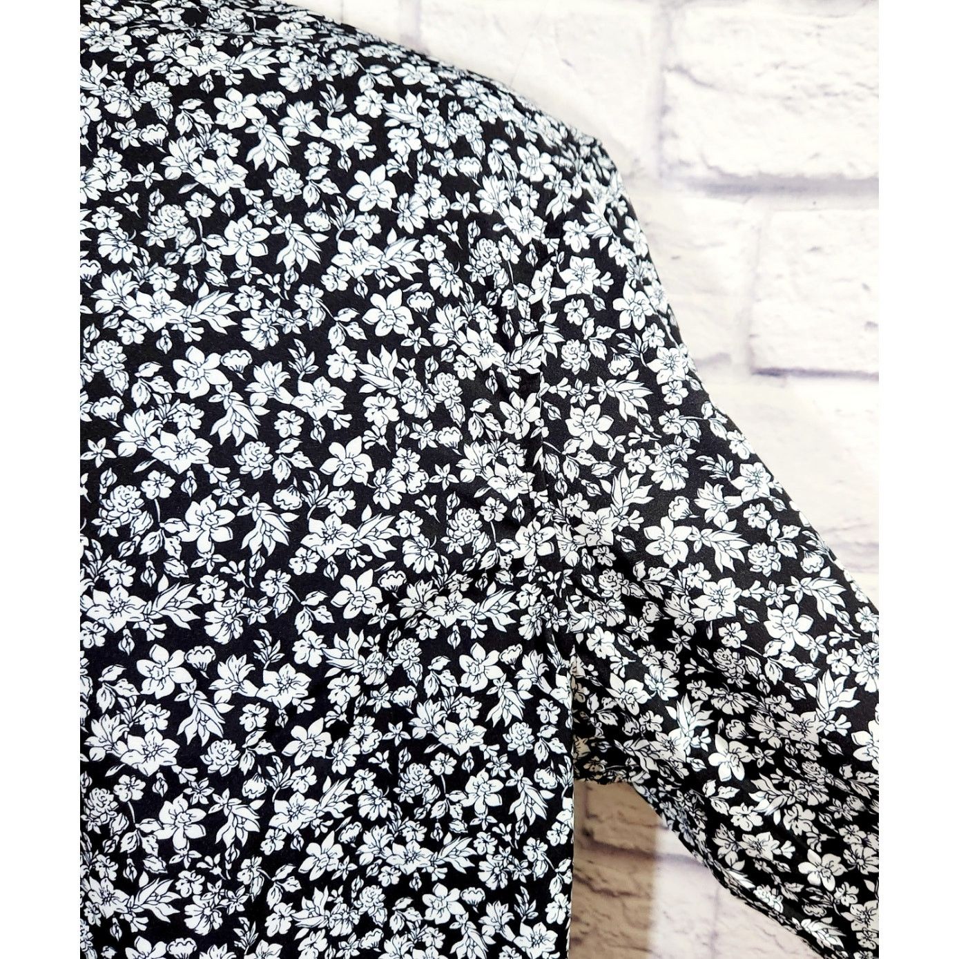 Other COOFANDY Black Floral Button Down Large Shirt New With Tags Size US L / EU 52-54 / 3 - 2 Thumbnail