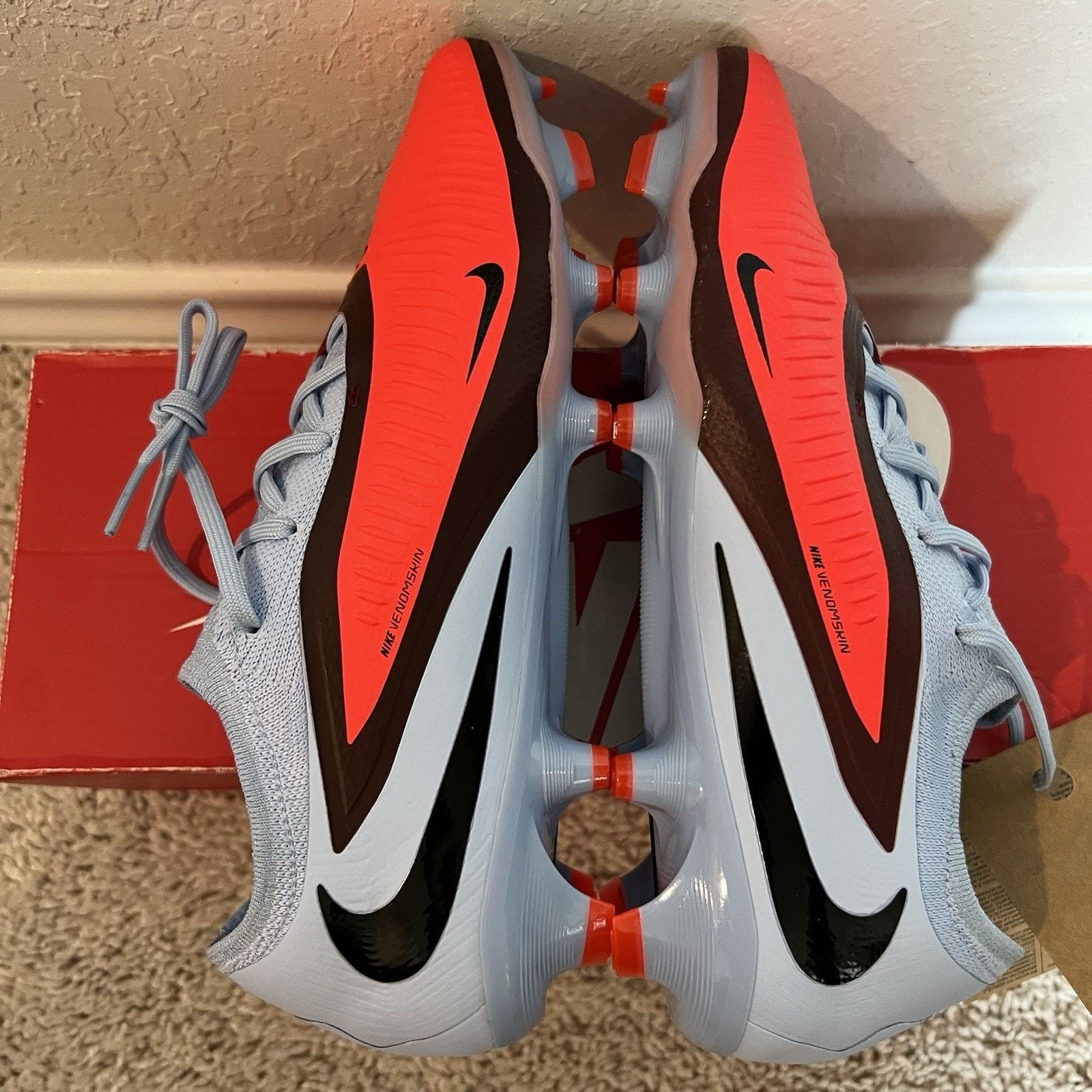 Nike Nike Phantom 6 Low Pro FG Blue Crimson Red Size 7.5 Cleats Size US 7.5 / EU 40-41 - 7 Thumbnail