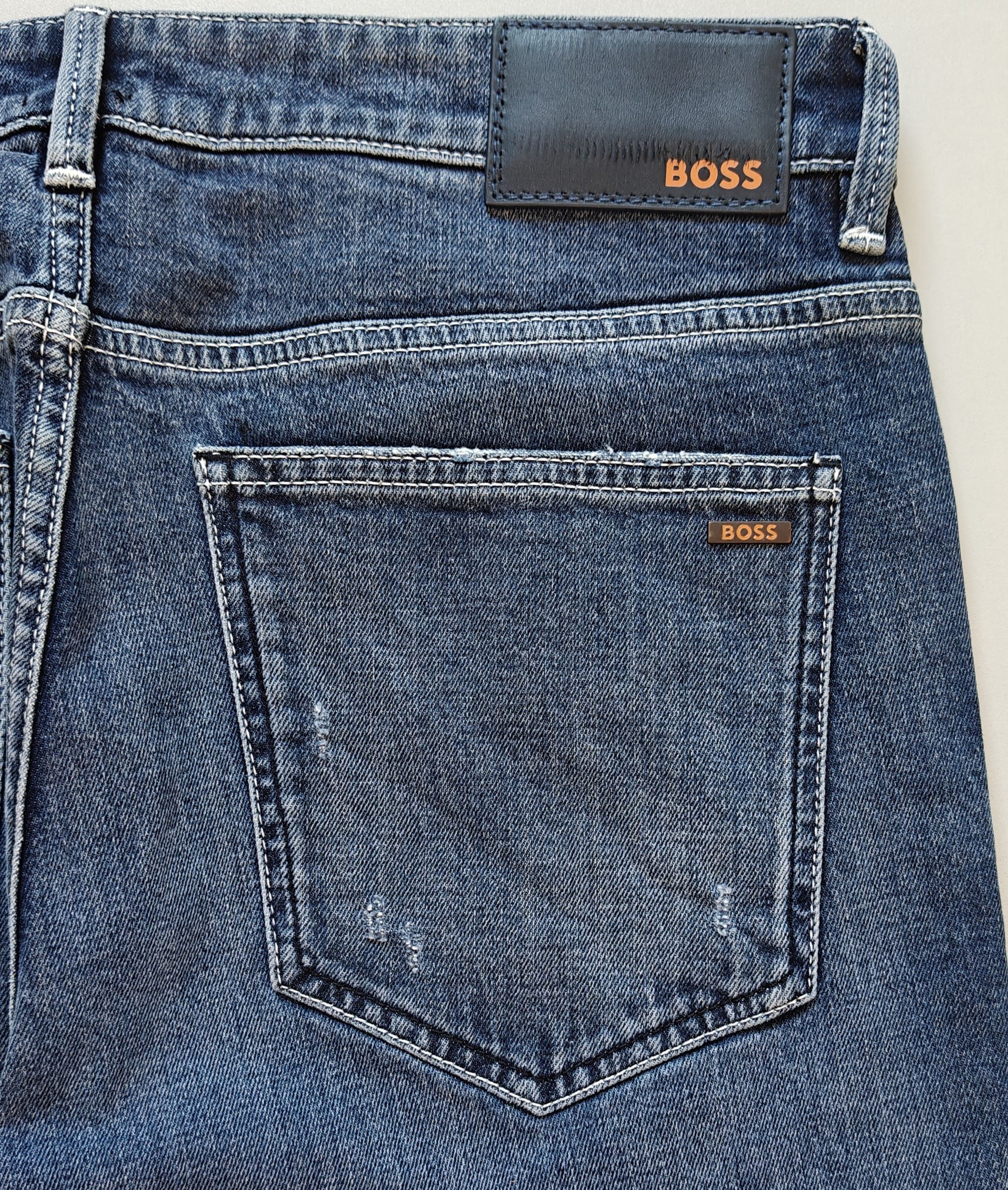 Hugo Boss HUGO BOSS RE.MAINE Regular fit Jeans Free Shipping T/6122 Size US 34 / EU 50 - 5 Thumbnail