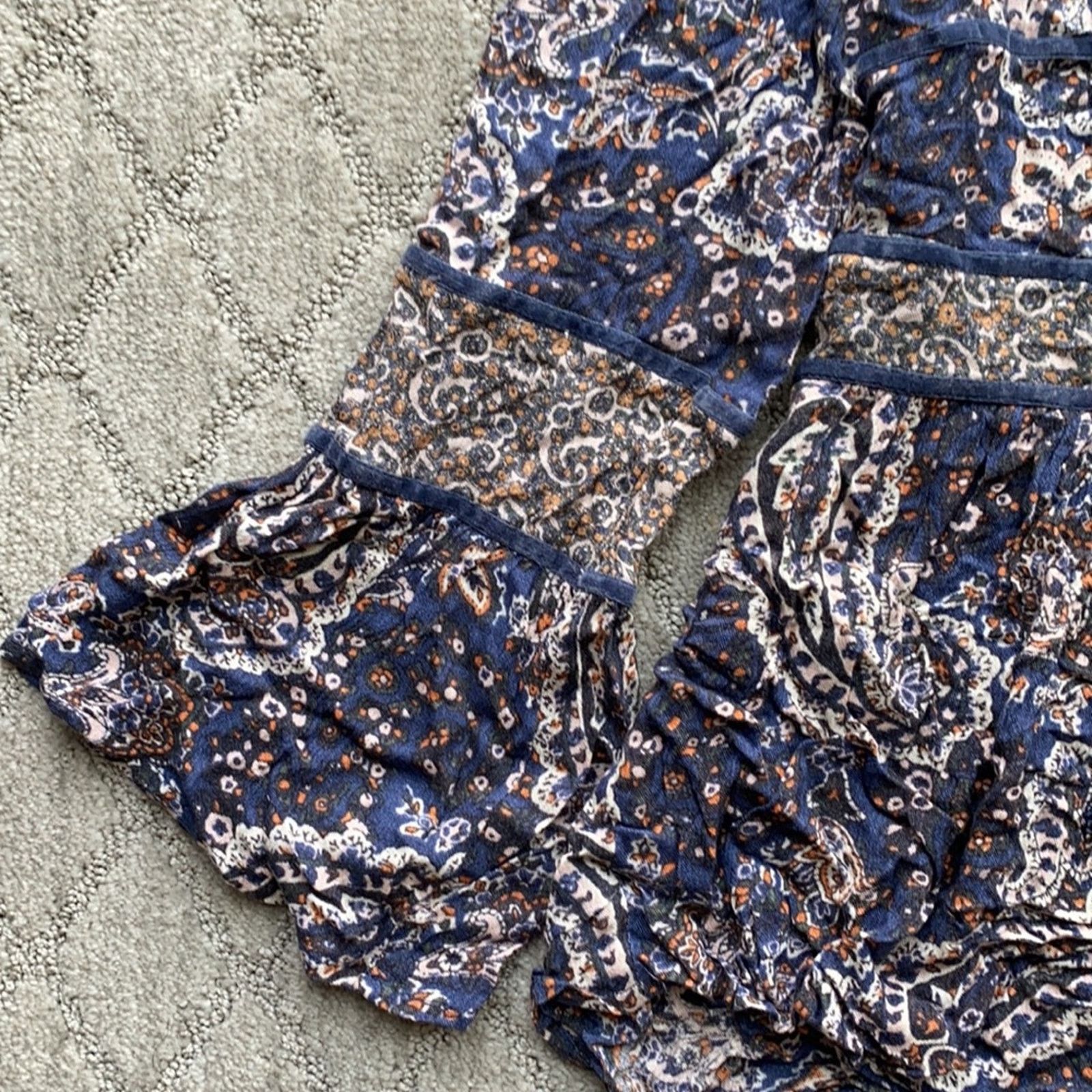 American Eagle Outfitters American Eagle boho bell sleeve western gypsy festival sz S Size S / US 4 / IT 40 - 3 Thumbnail