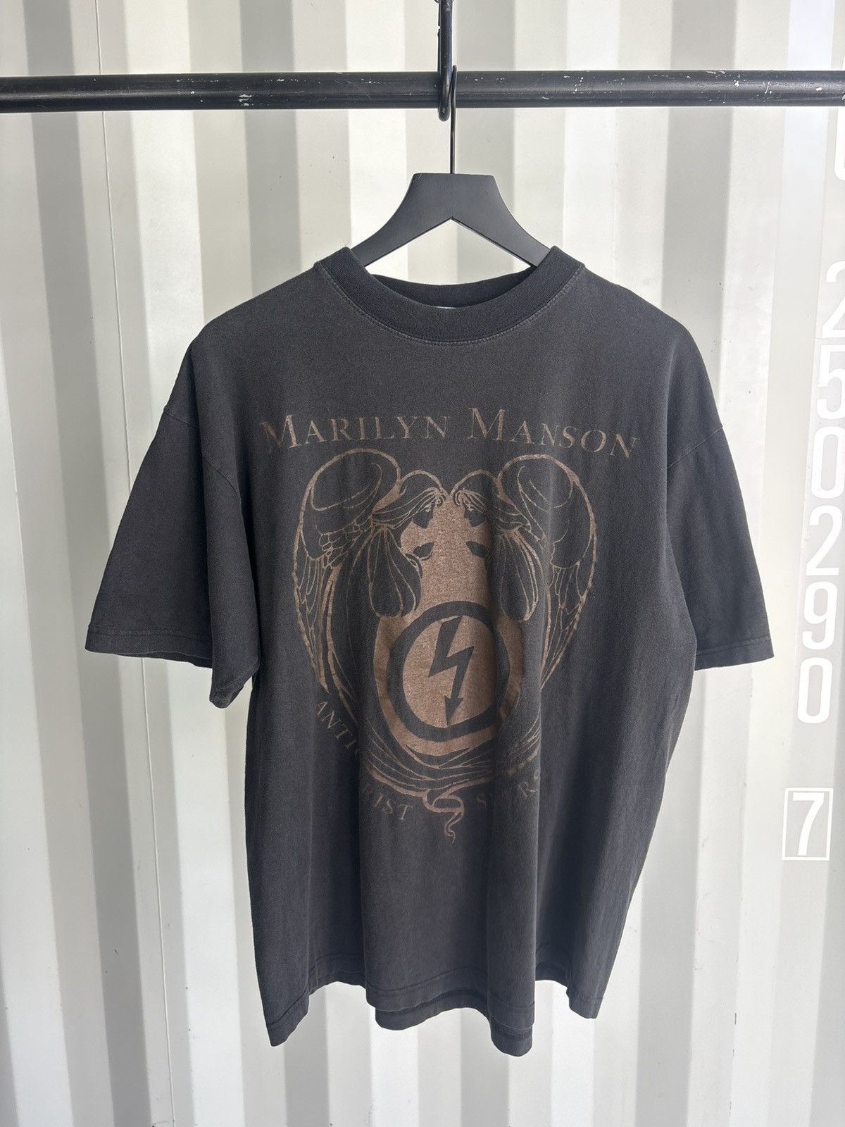 Band Tees Vintage Marilyn Manson Shirt Distressed Faded GRUNGE Band Size US XL / EU 56 / 4 - 1 Thumbnail
