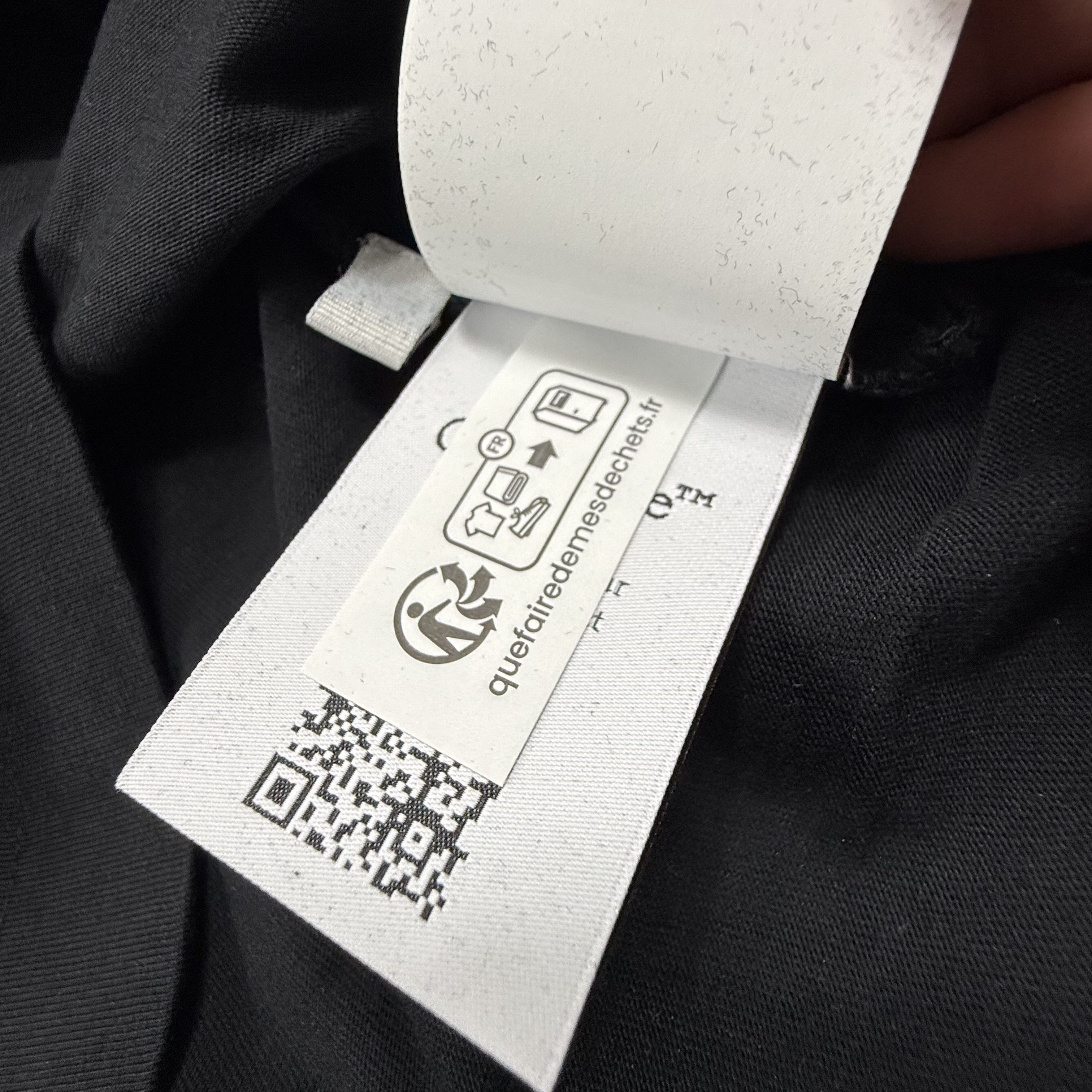 Off-White Off-White Virgil Abloh Black Measuring Tape Arrow shirt Size US XL / EU 56 / 4 - 5 Thumbnail