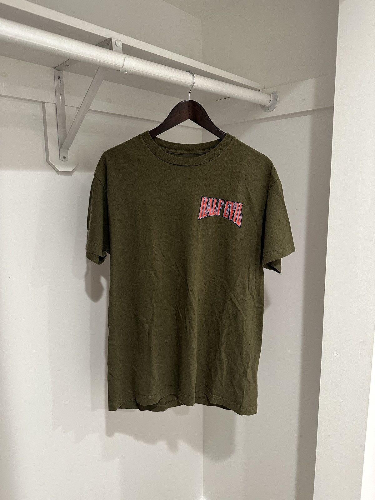 HALF EVIL TEE