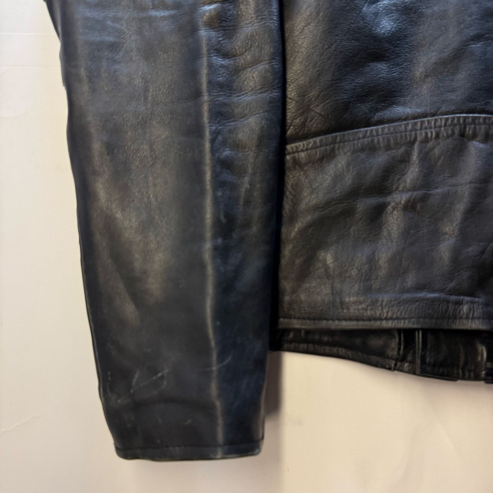 Other Vanguard Jacket Adult 44 Black Leather Motorcycle Size US XXS / EU 40 - 12 Thumbnail