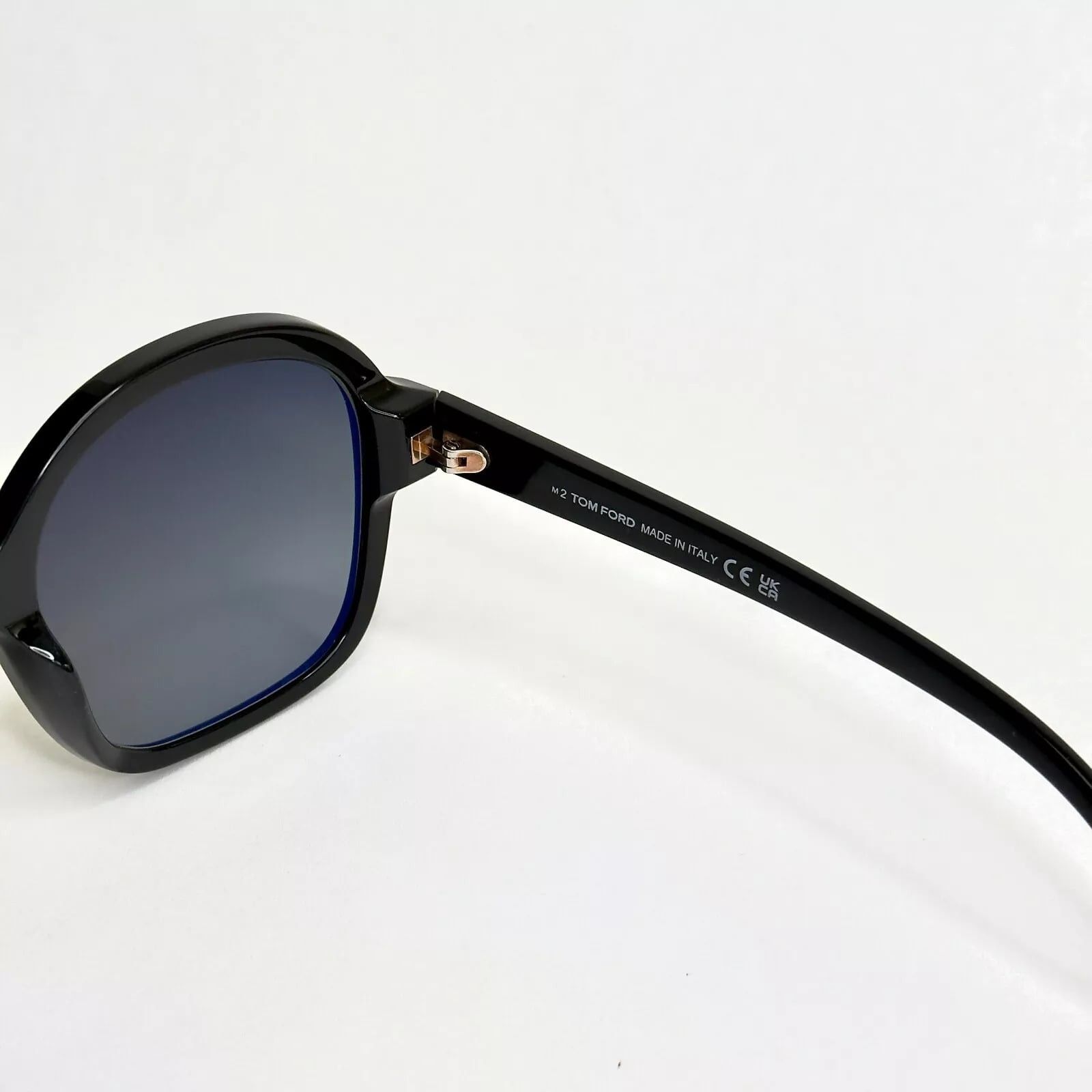 Tom Ford TOM FORD HANLEY TF1034 01B Black ECO Sunglasses 1034 Size ONE SIZE - 8 Thumbnail