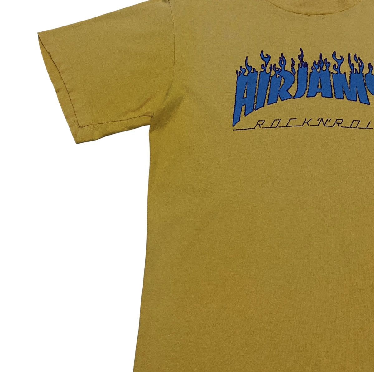 Band Tees × Vintage Rare Design Vintage Japanese Band Air Jam 97 T-shirt 1990s Size US M / EU 48-50 / 2 - 5 Thumbnail