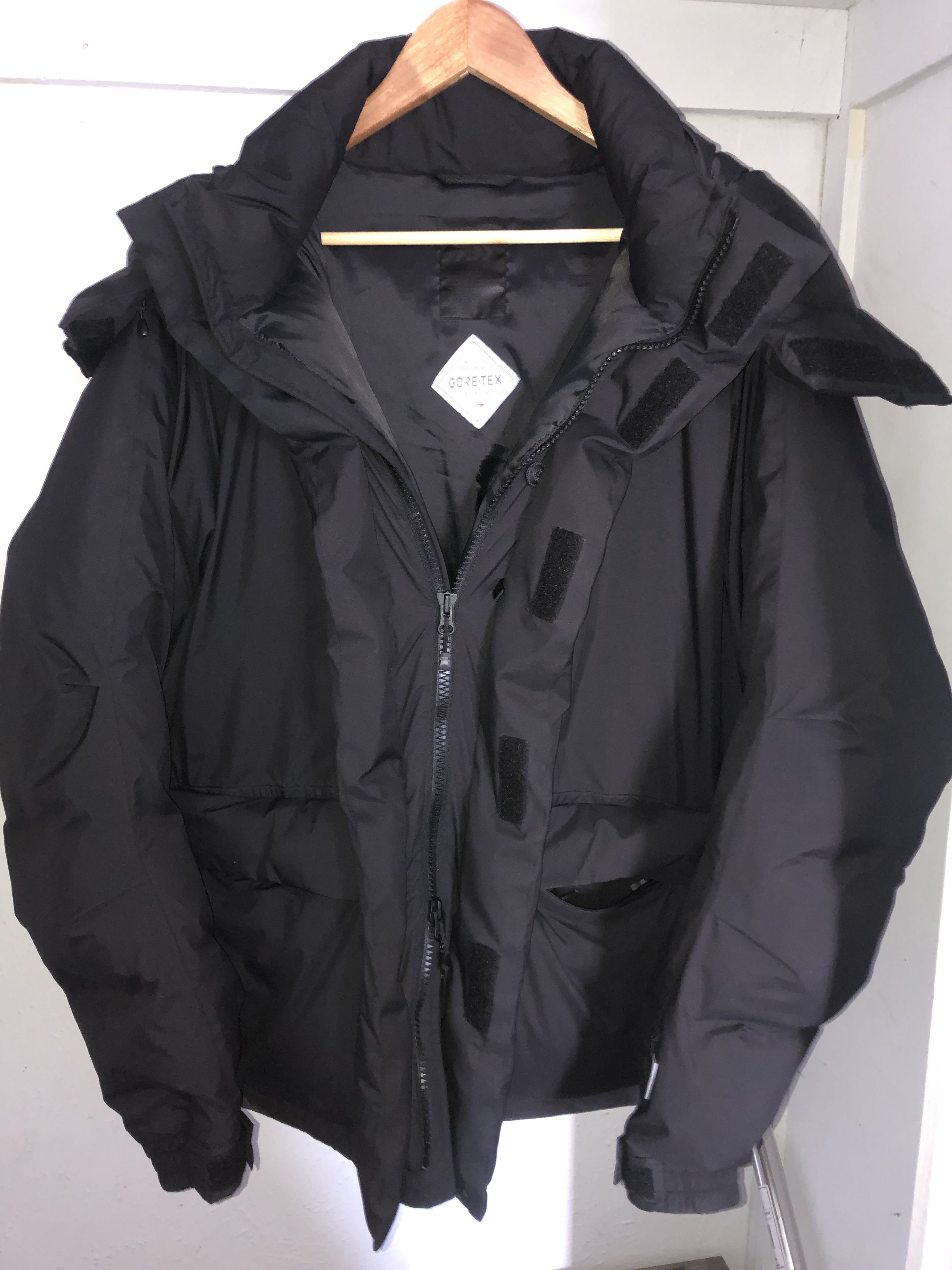 DAIWA PIER39 GORE-TEX DOWN JACKET size:M