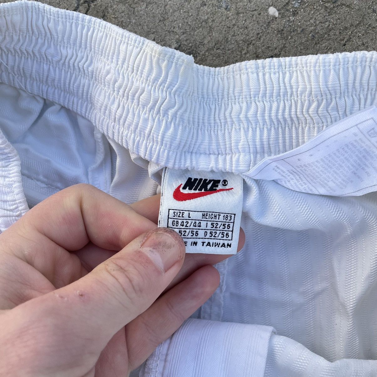 Nike × Vintage Vintage Nike Shorts Tennis Golf 90s Y2K Size L Streetwear Size US 42 / EU 58 - 8 Thumbnail