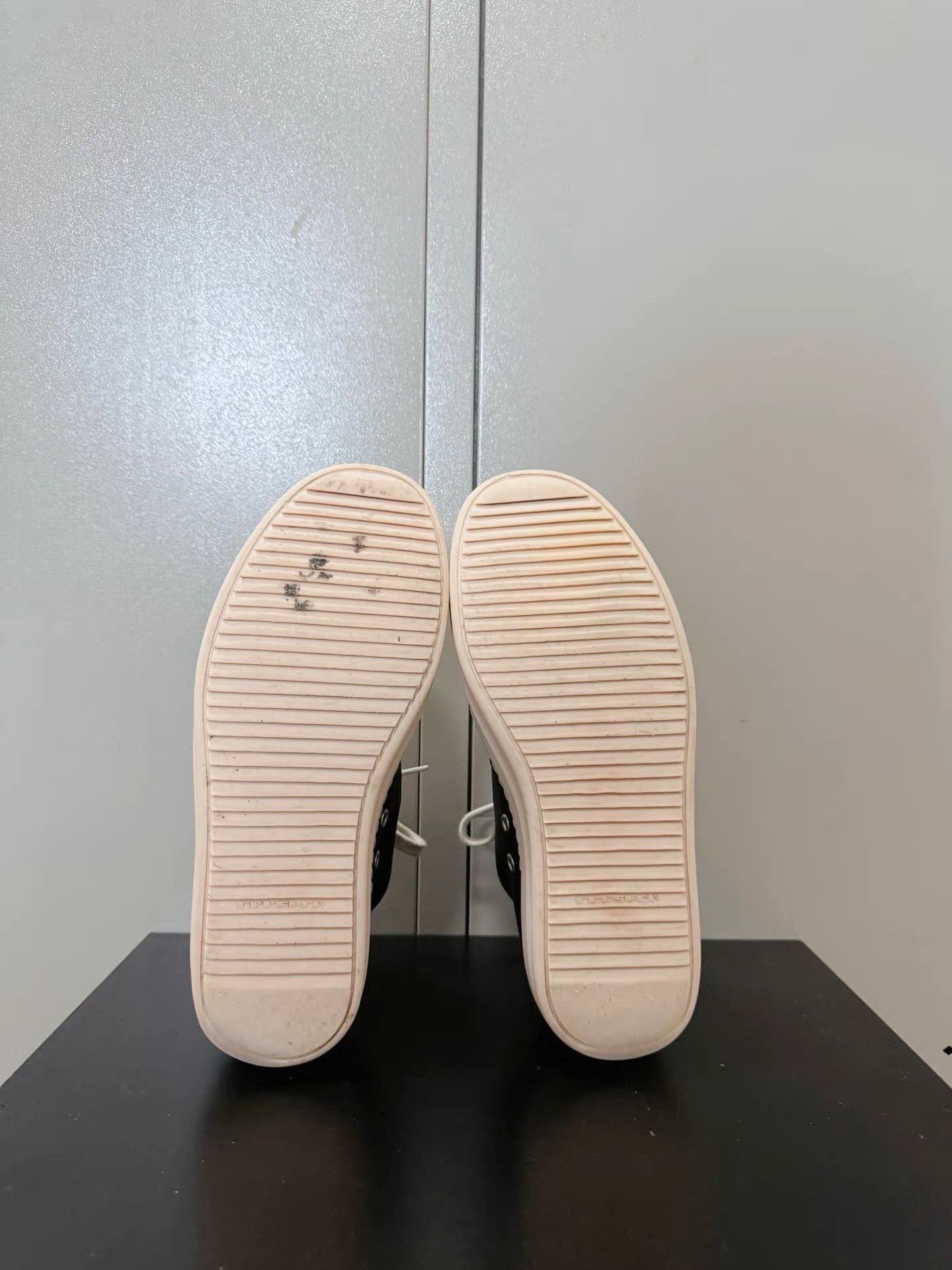 Rick Owens Drkshdw Rick Owens Drkshdw waxed canvas Converse high-top sneakers Size US 6 / EU 39 - 4 Thumbnail