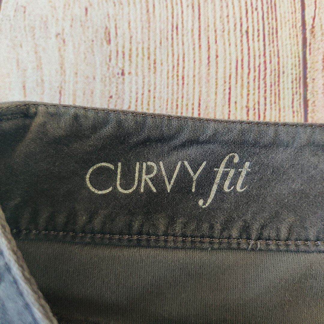 Ann Taylor Ann Taylor Curvy Fit gray velvet straight leg jeans 0P Size 25" / US 0 / IT 36 - 9 Thumbnail