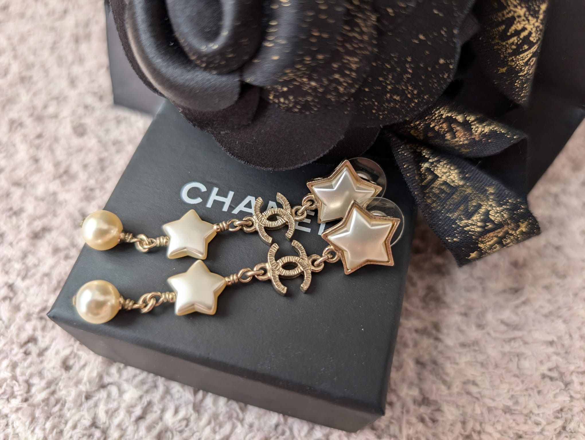 Chanel Chanel CC A17B GHW Pearl Star Long Logo Earrings box Size ONE SIZE - 12 Thumbnail