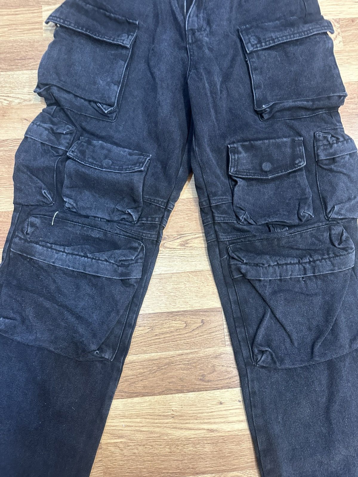 Jaded London Jaded London Black Multi Cargo Jeans Size US 28 / EU 44 - 4 Thumbnail
