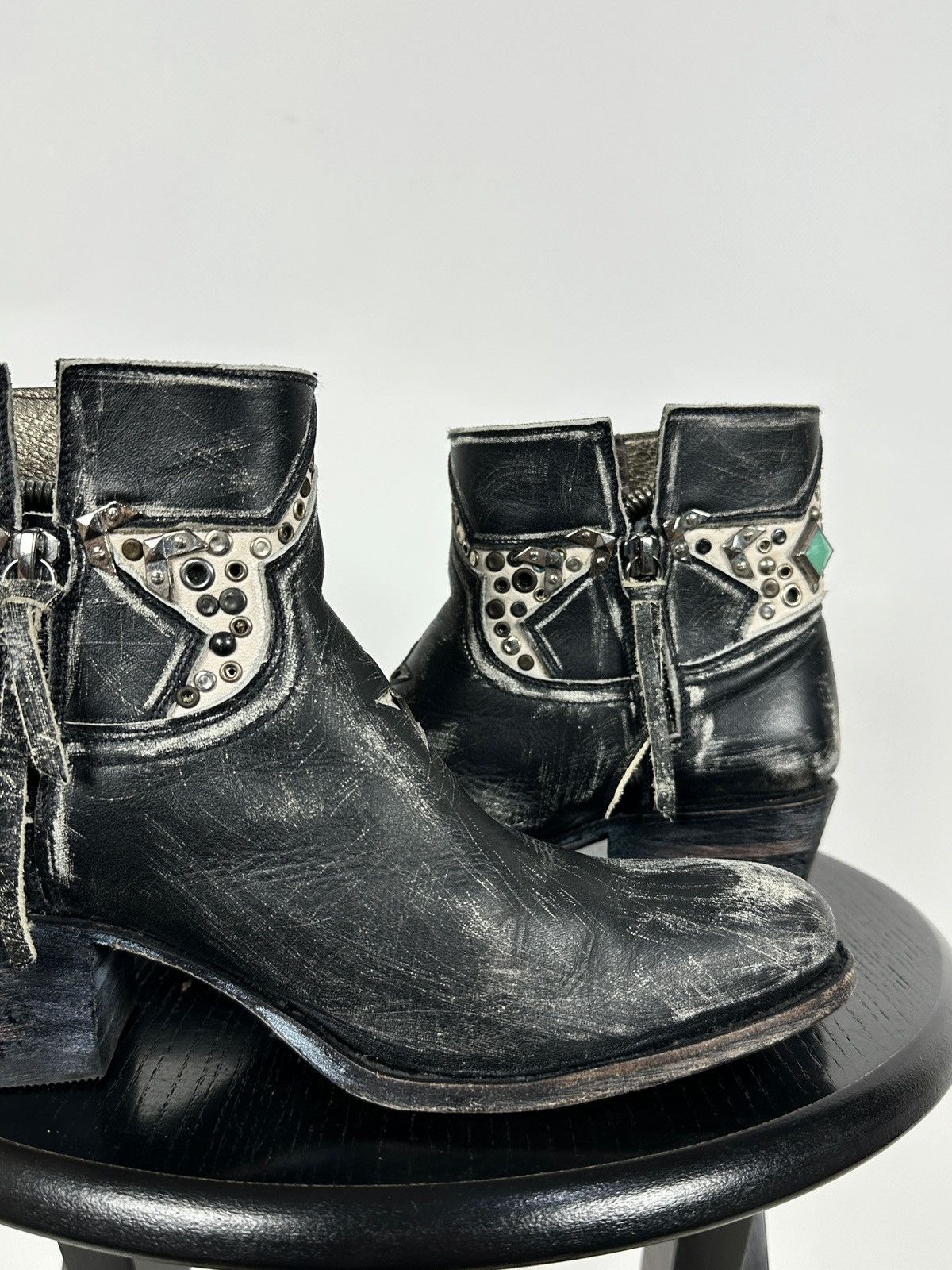 Sendra Sendra Distressed Leather Studded Western Ankle Biker Boots Size US 7 / IT 37 - 14 Thumbnail