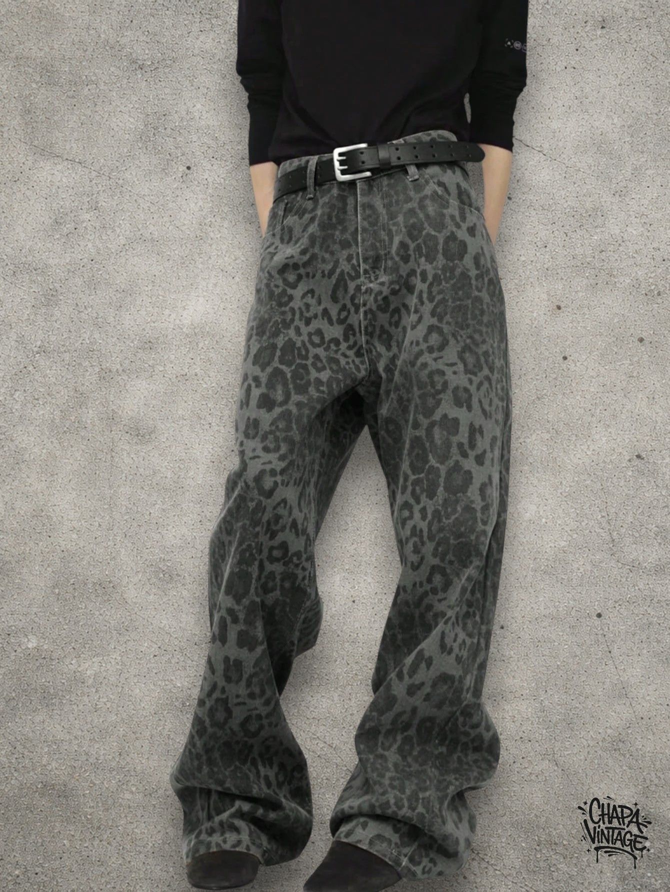 Japanese Brand Leopard loose denim Size US 32 / EU 48 - 1 Thumbnail