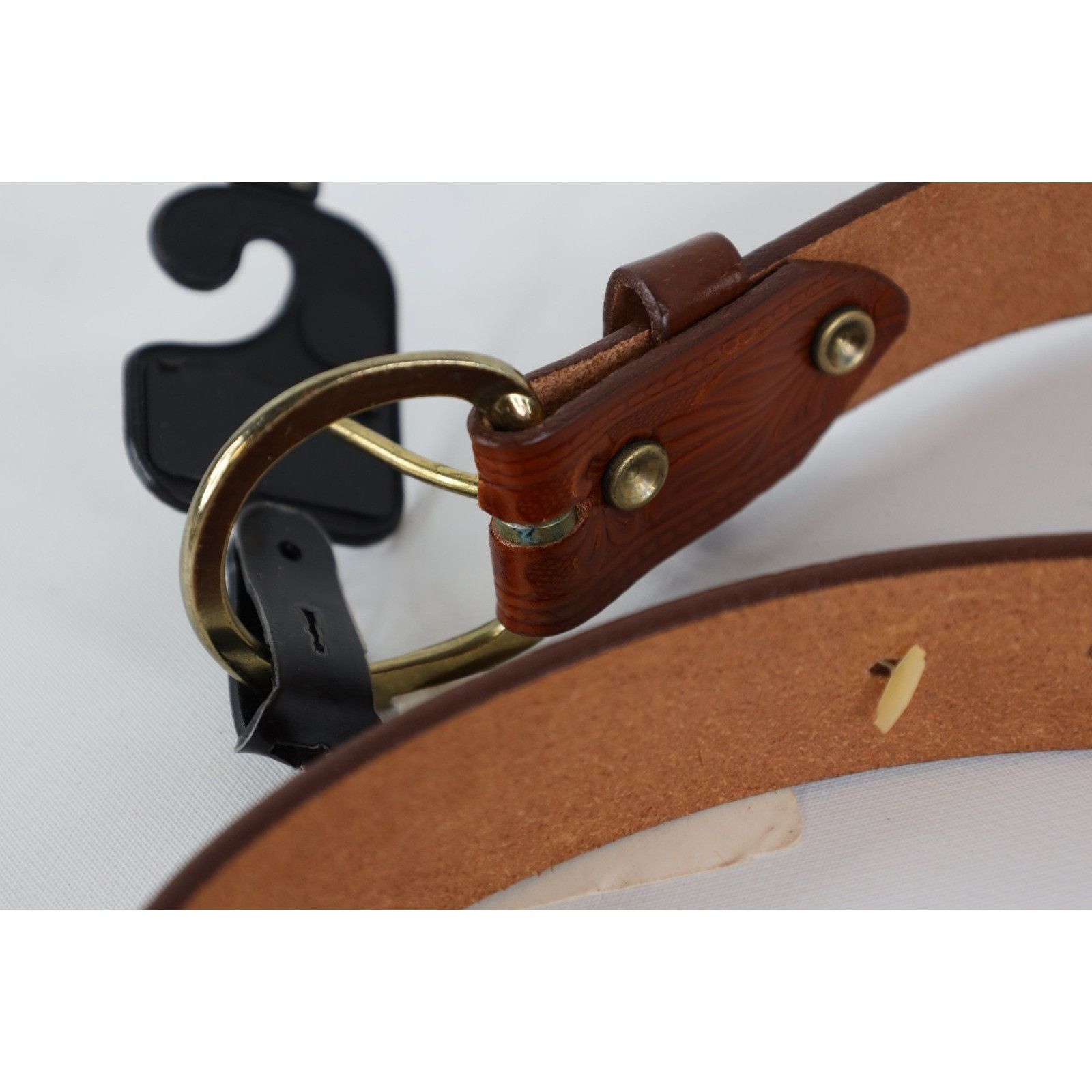 Vintage Deadstock Vintage 70s Tooled Leather Flower Belt Size ONE SIZE - 6 Thumbnail