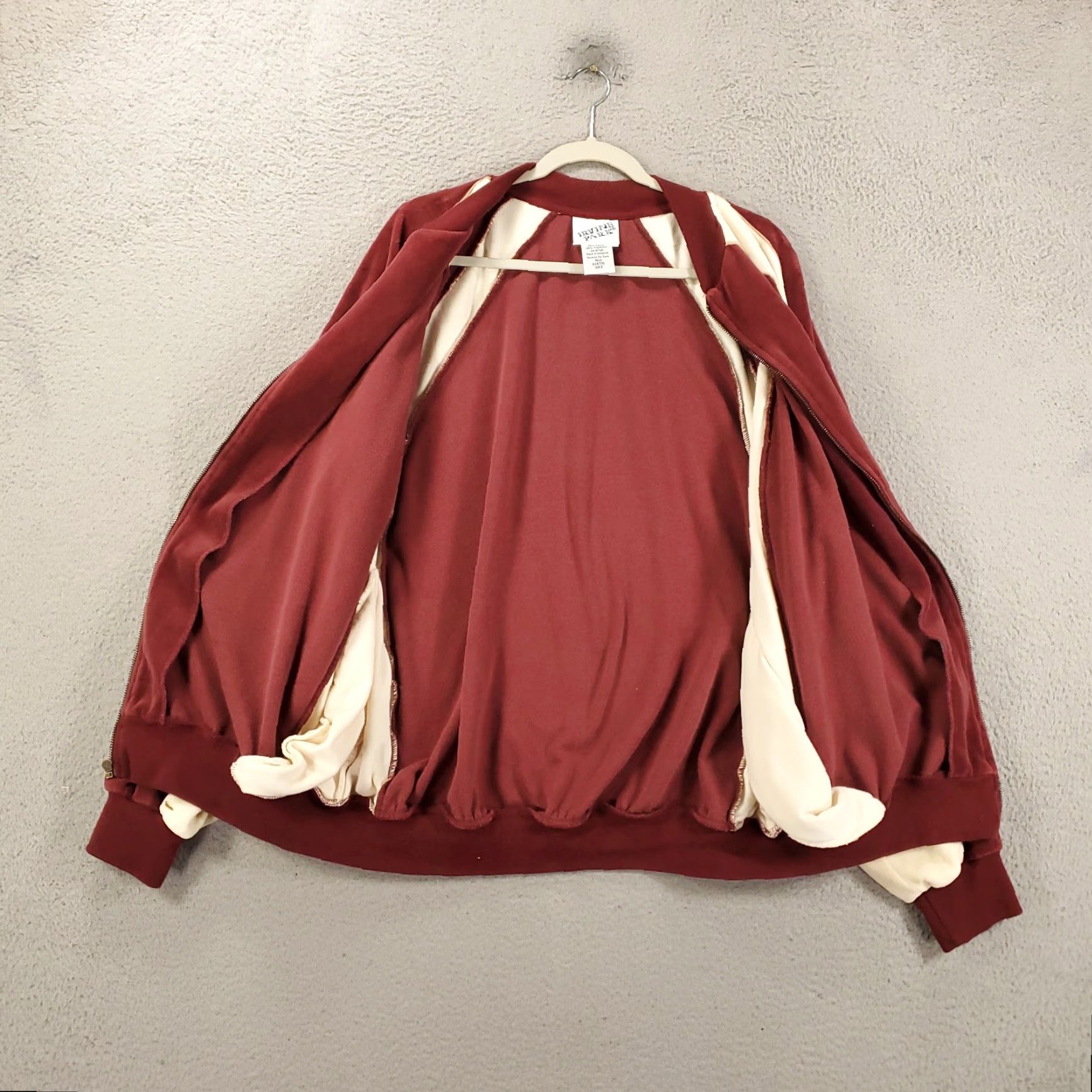 Vintage Vintage Irvine Park Velour Track Jacket Mens XL Red Ivory Full Zip Long Sleeve Size US XL / EU 56 / 4 - 2 Thumbnail