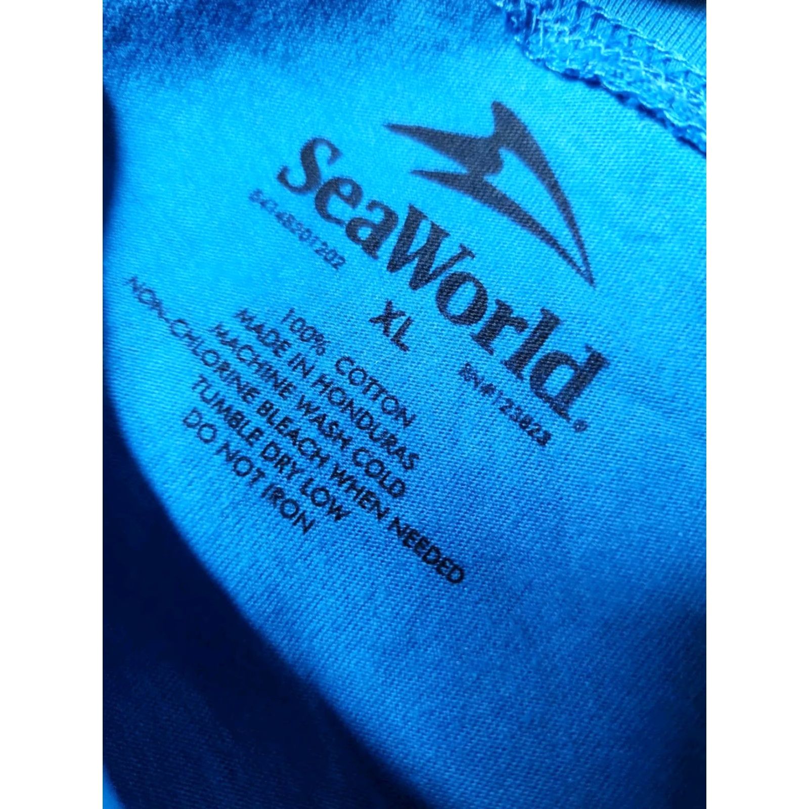 Vintage Women's Juniors XL Sea World Spellout Souvenir Travel T Shirt Size XL / US 12-14 / IT 48-50 - 4 Thumbnail