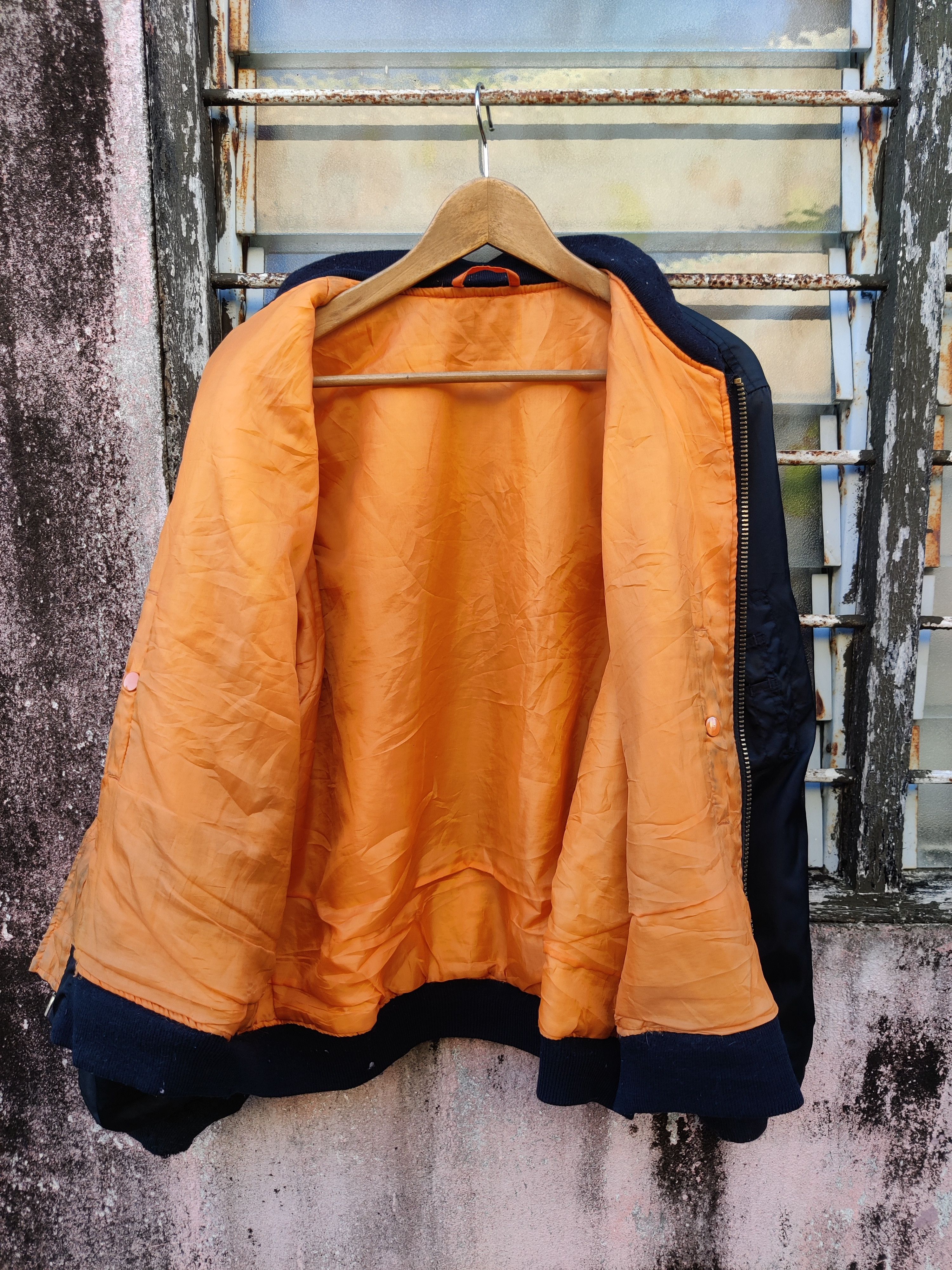 Japanese Brand Vintage Distressed Un-Branded Japanese Flight Bomber Jacket Size US L / EU 52-54 / 3 - 7 Thumbnail