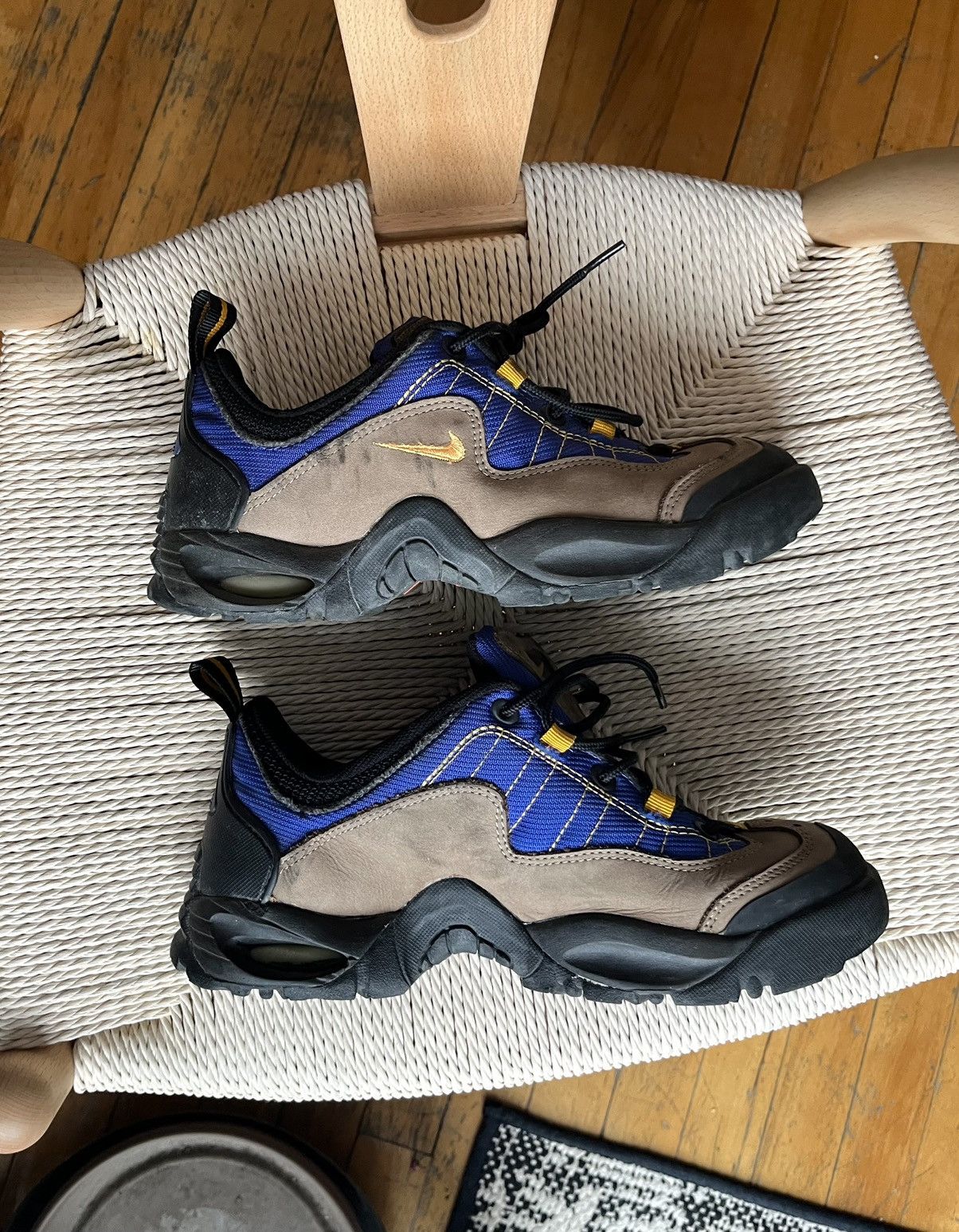 Nike ACG Vintage 1998 Nike ACG Low-Top Trail Running Hiking Sneakers Size US 8.5 / EU 41-42 - 2 Thumbnail