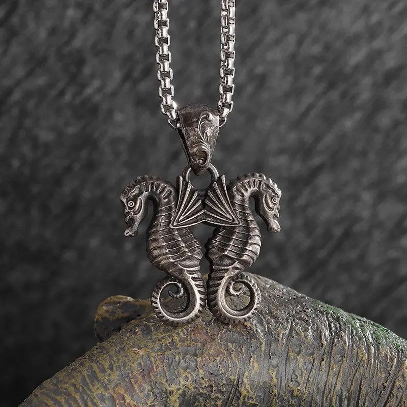 Jewelry Double-Headed Seahorse Animal Pendant Necklace Size ONE SIZE - 4 Thumbnail