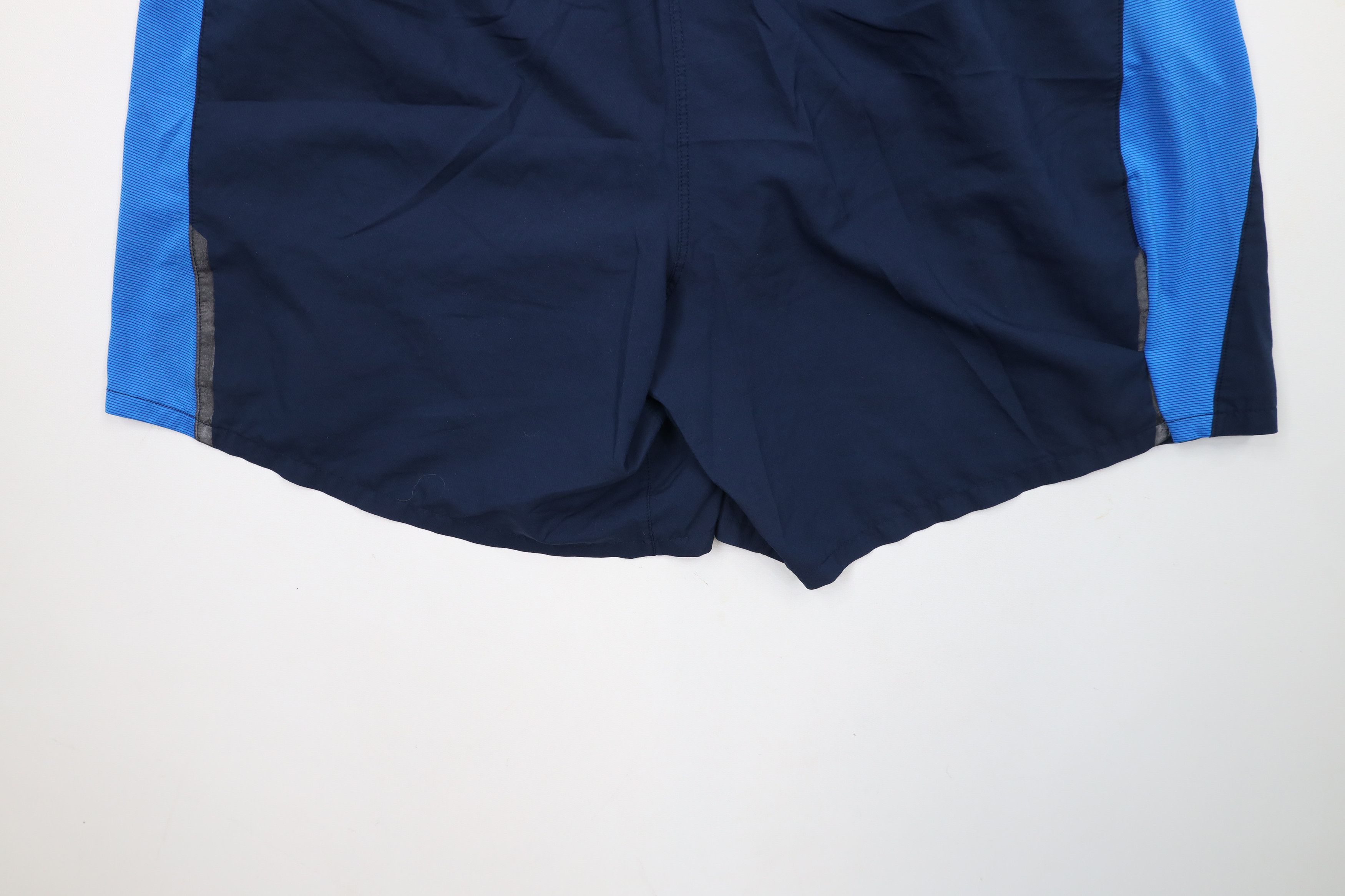 The North Face × Vintage The North Face Spell Out Lined Running Jogging Shorts Blue Size US 34 / EU 50 - 12 Thumbnail
