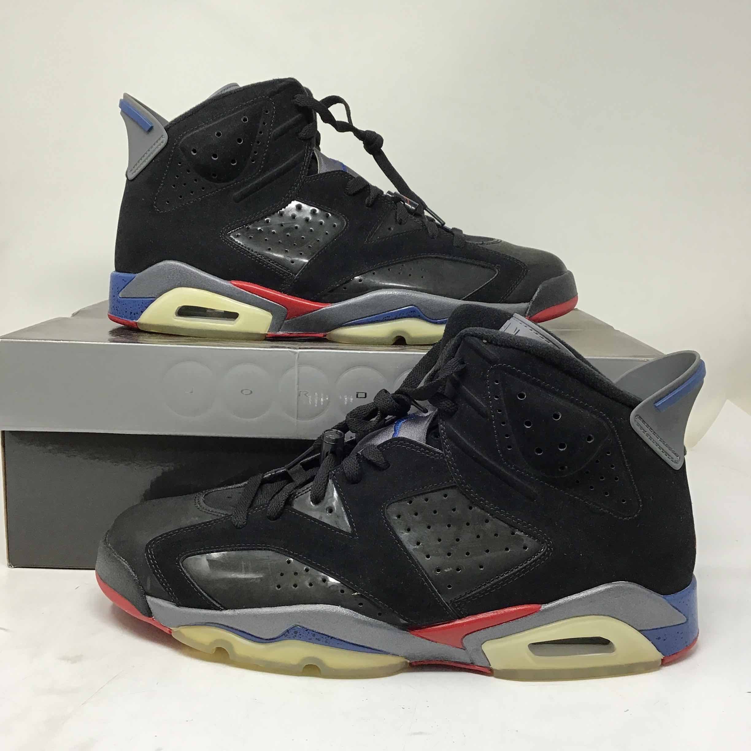 Air Jordan Retro Pistons