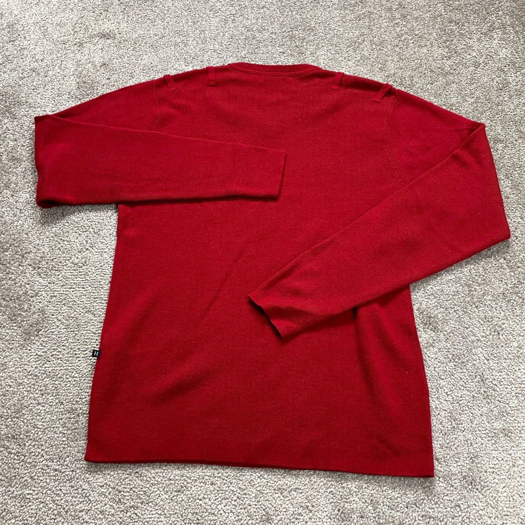 Vintage VINTAGE Hilfiger Wool Silk Pullover Sweater Womens Small Red V-Neck Knitted Top Casual Office Size S / US 4 / IT 40 - 2 Thumbnail