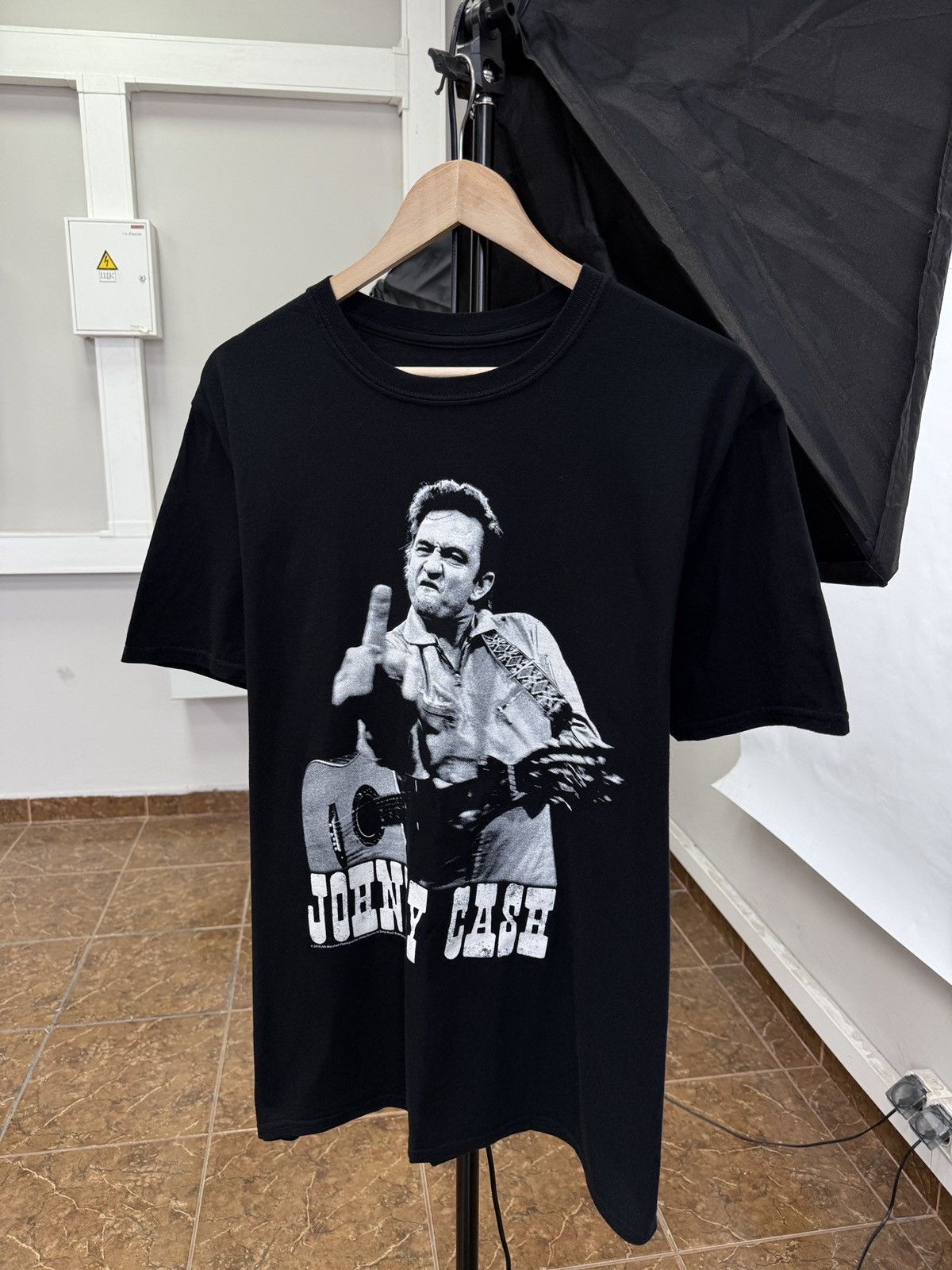 Band Tees 🇺🇸 Vintage 2012 Johnny Cash Fuck Black Tee (Ray Charles) Rare Size US L / EU 52-54 / 3 - 1 Thumbnail